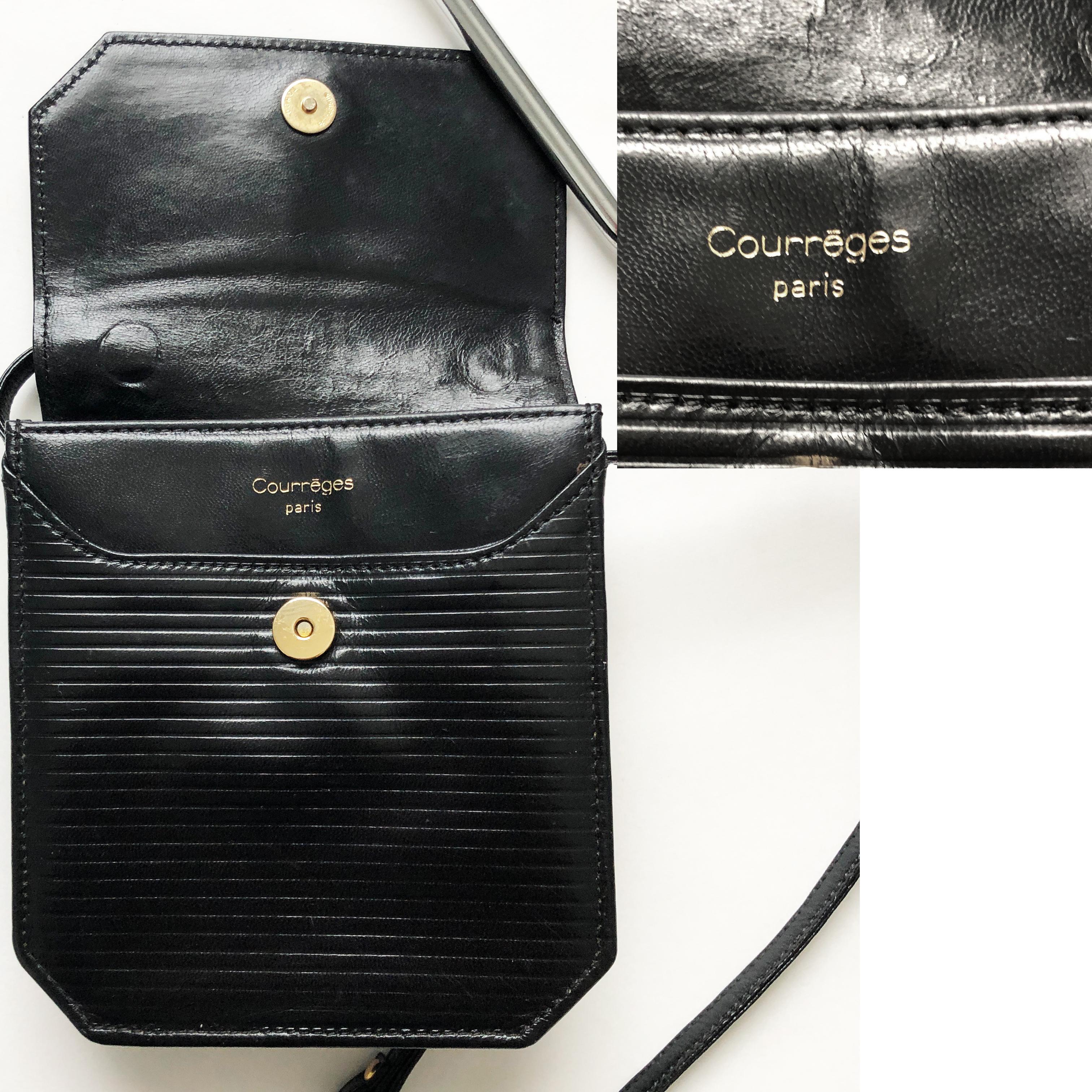 Courrèges Paris Bag Messenger Vintage Crossbody Black Leather In Good Condition In Port Saint Lucie, FL