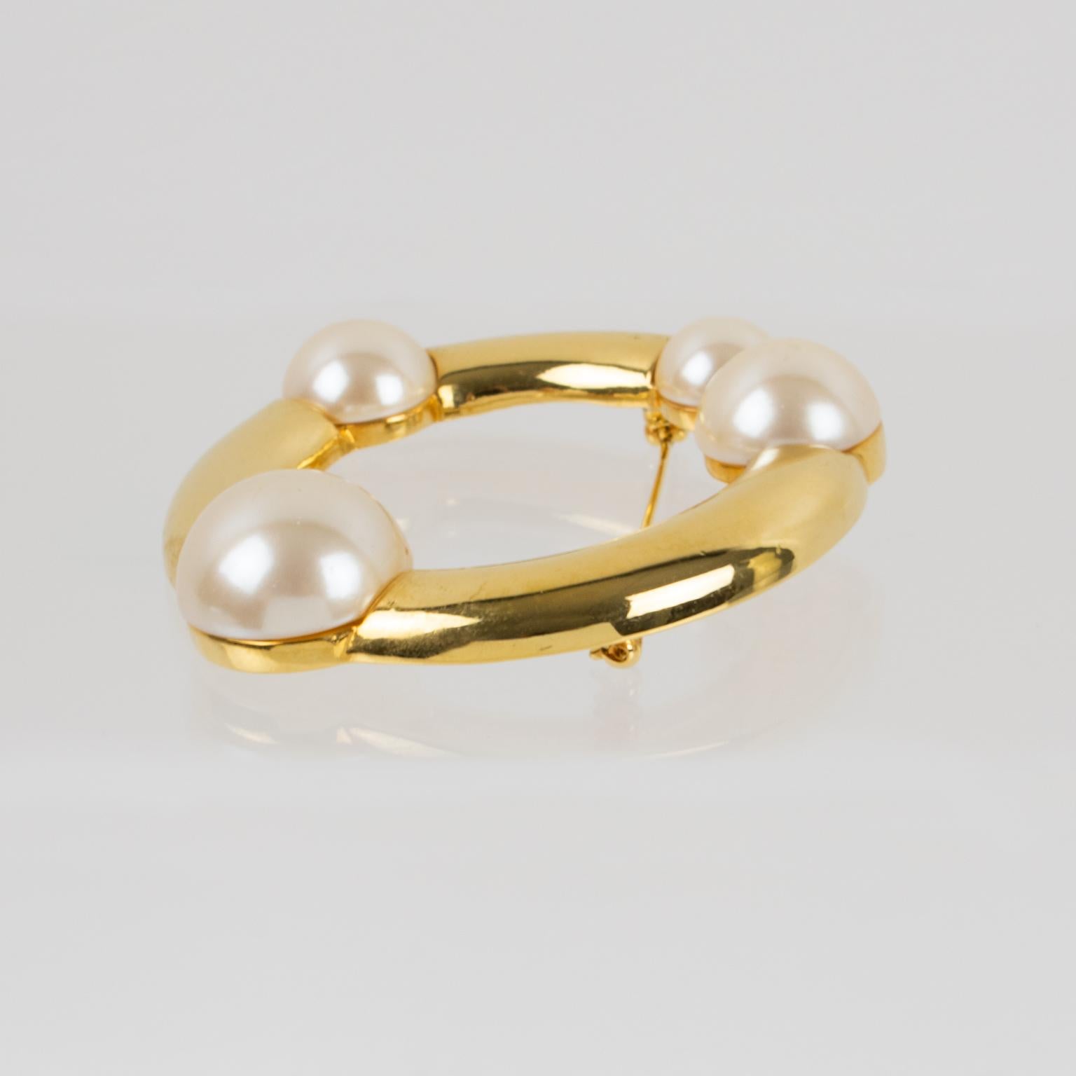Courreges Paris Gilt Metal and Pearl Modernist Pin Brooch 3