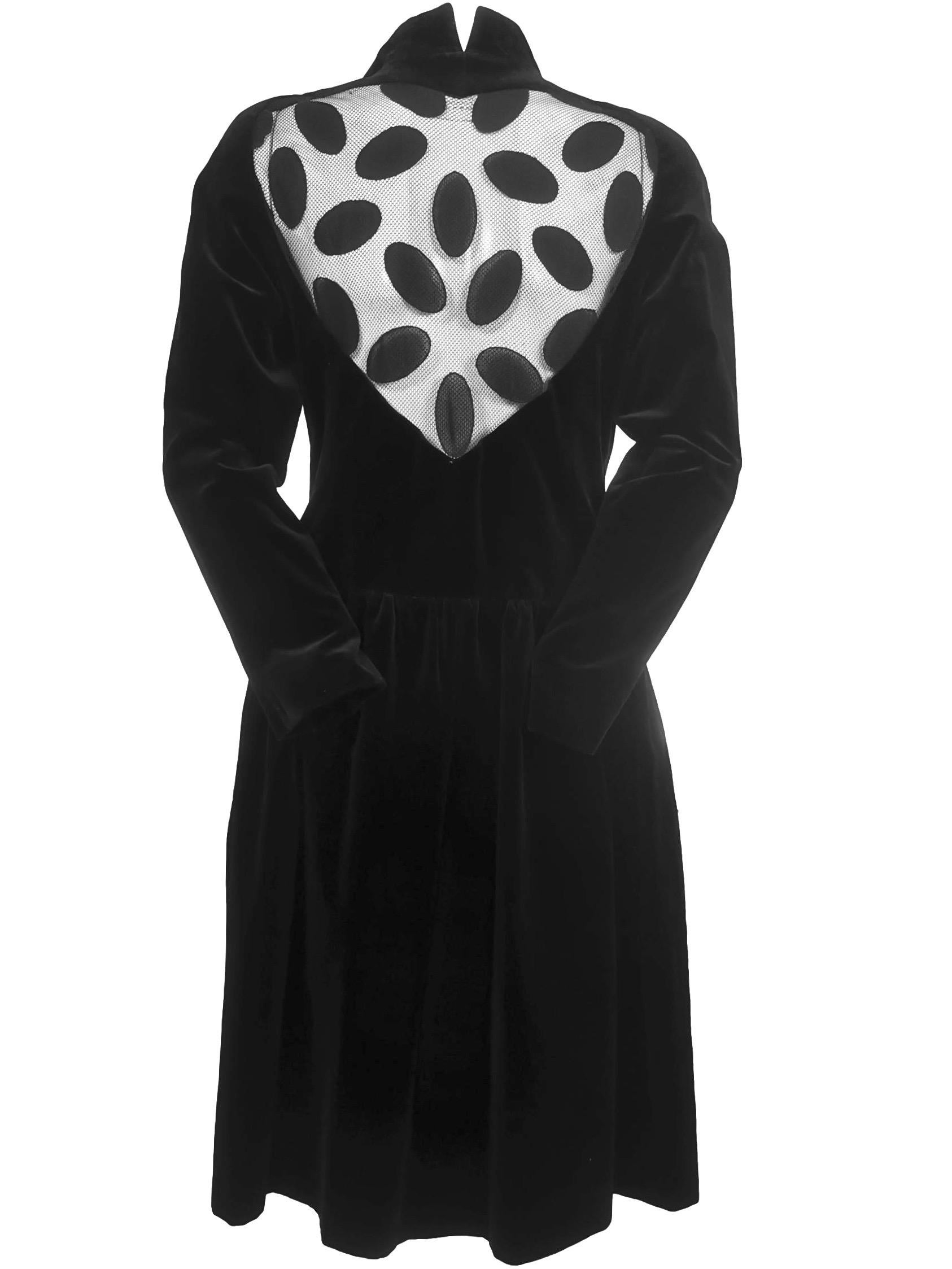 Courreges Velvet Net and Applique Back Dress For Sale 6