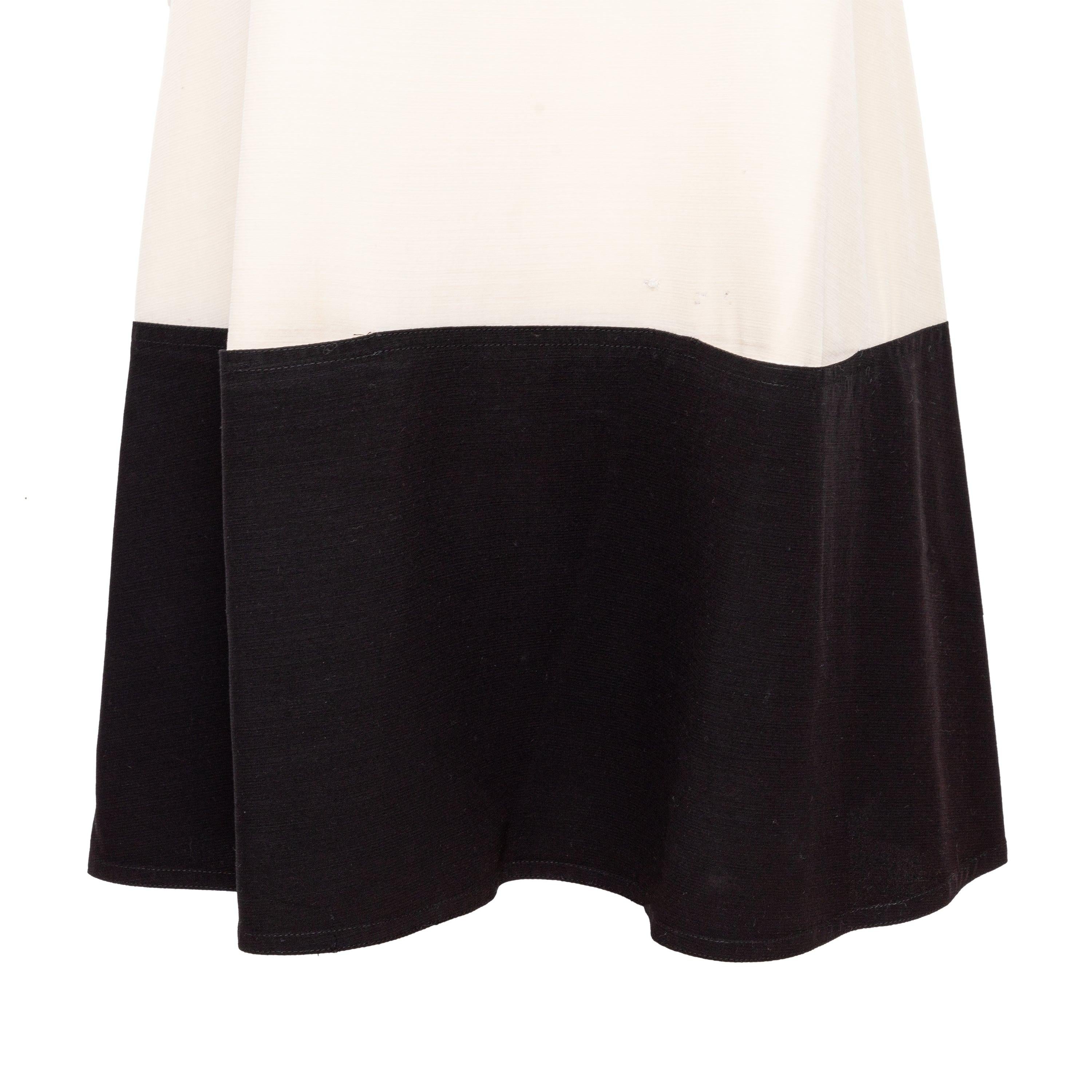 Courrèges Vintage-Kleid - 60er Jahre im Zustand „Relativ gut“ im Angebot in Milano, IT