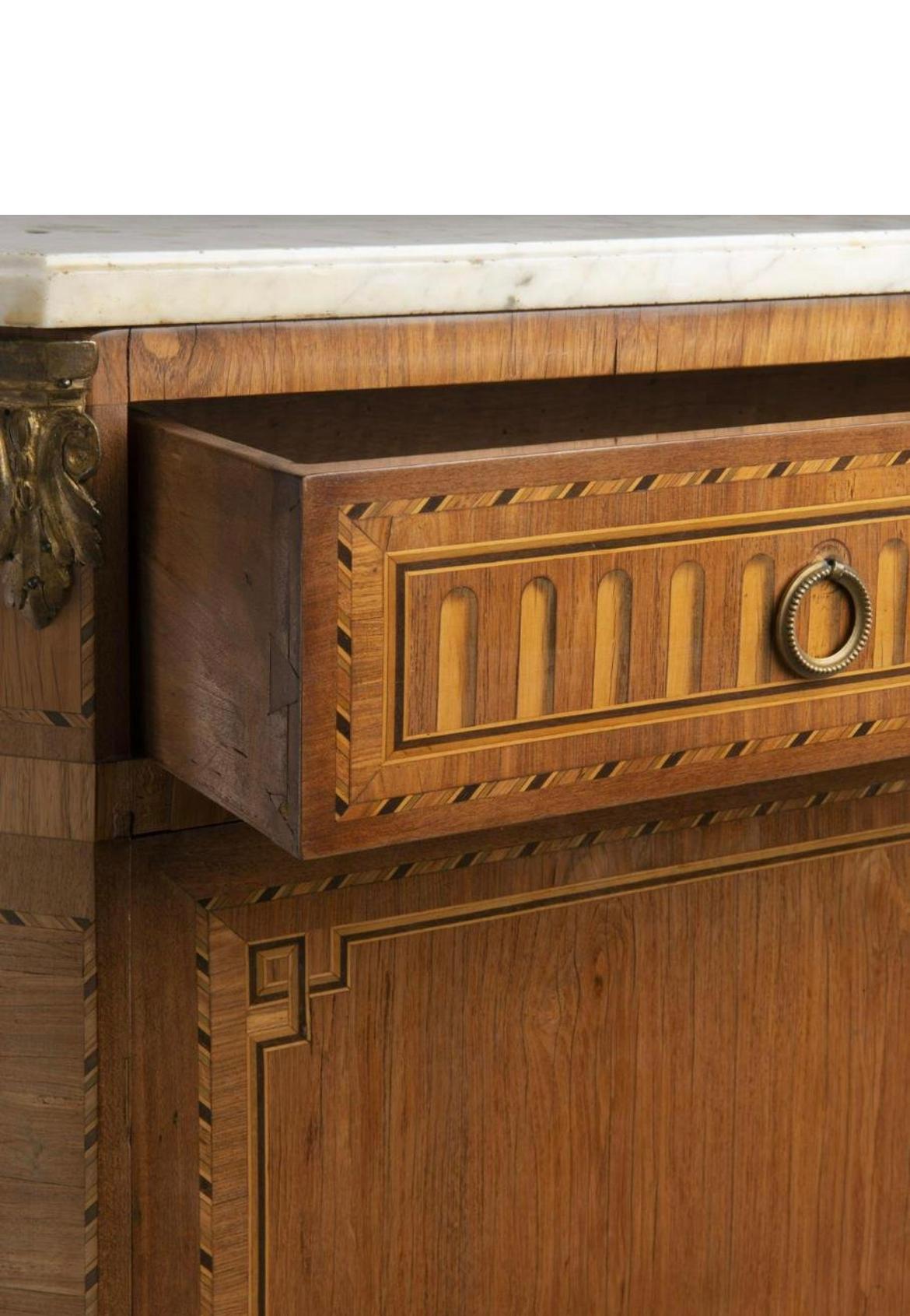 Marquetry Courte Jean-Babtiste Louis XVI Period Secretary, Dijon, Francr, Late 18th Century For Sale