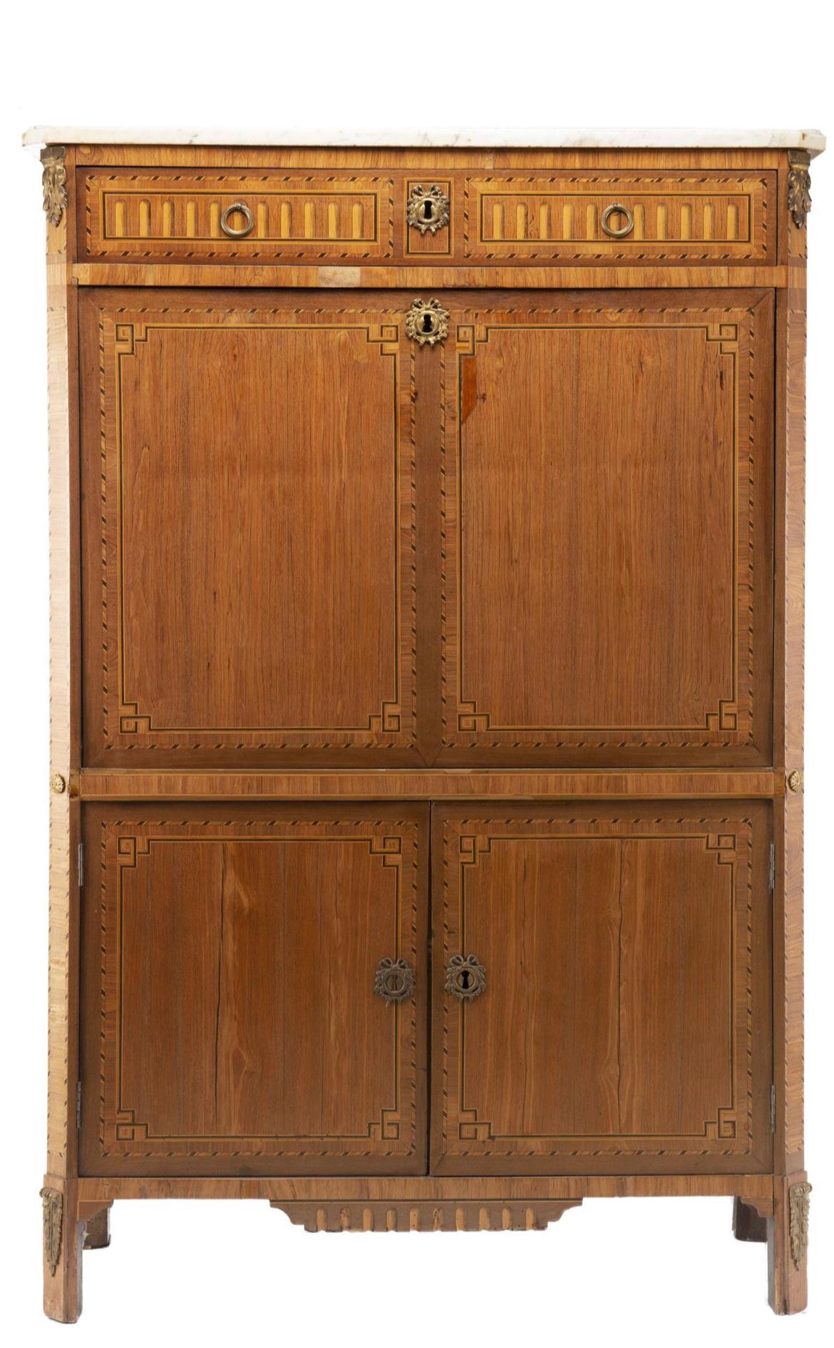 Courte Jean-Babtiste Louis XVI Period Secretary, Dijon, Francr, Late 18th Century For Sale 1