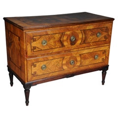Courtly classical chest of drawers, South German around 1780