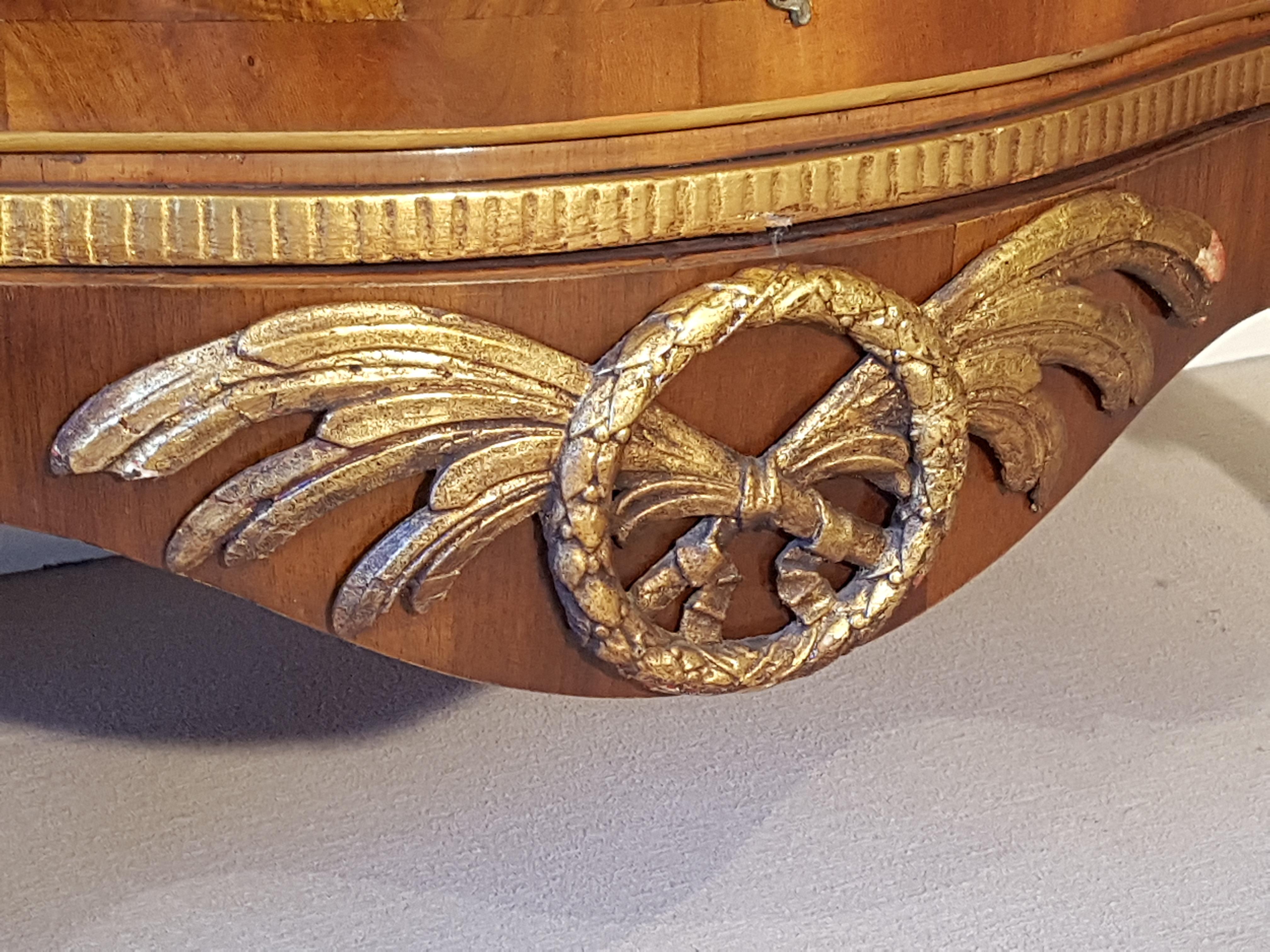 Veneer Courtly Rococo Commode from the 18th Century For Sale