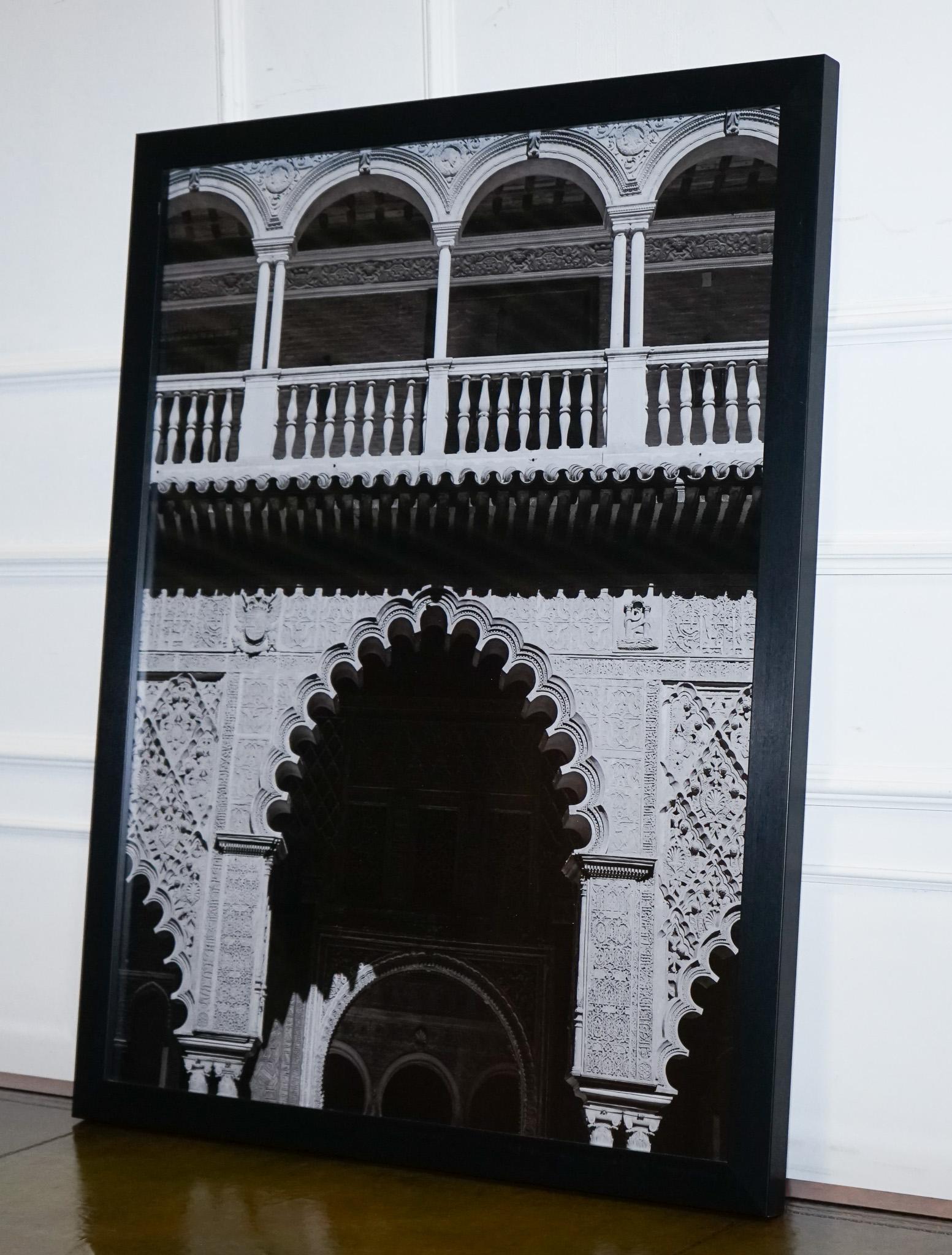 COURTYARD OF THE MAIDENS IN THE Real ALCAZAR IN SEVILLE PICTURE PRiNT ON FRAME (Spanisch) im Angebot