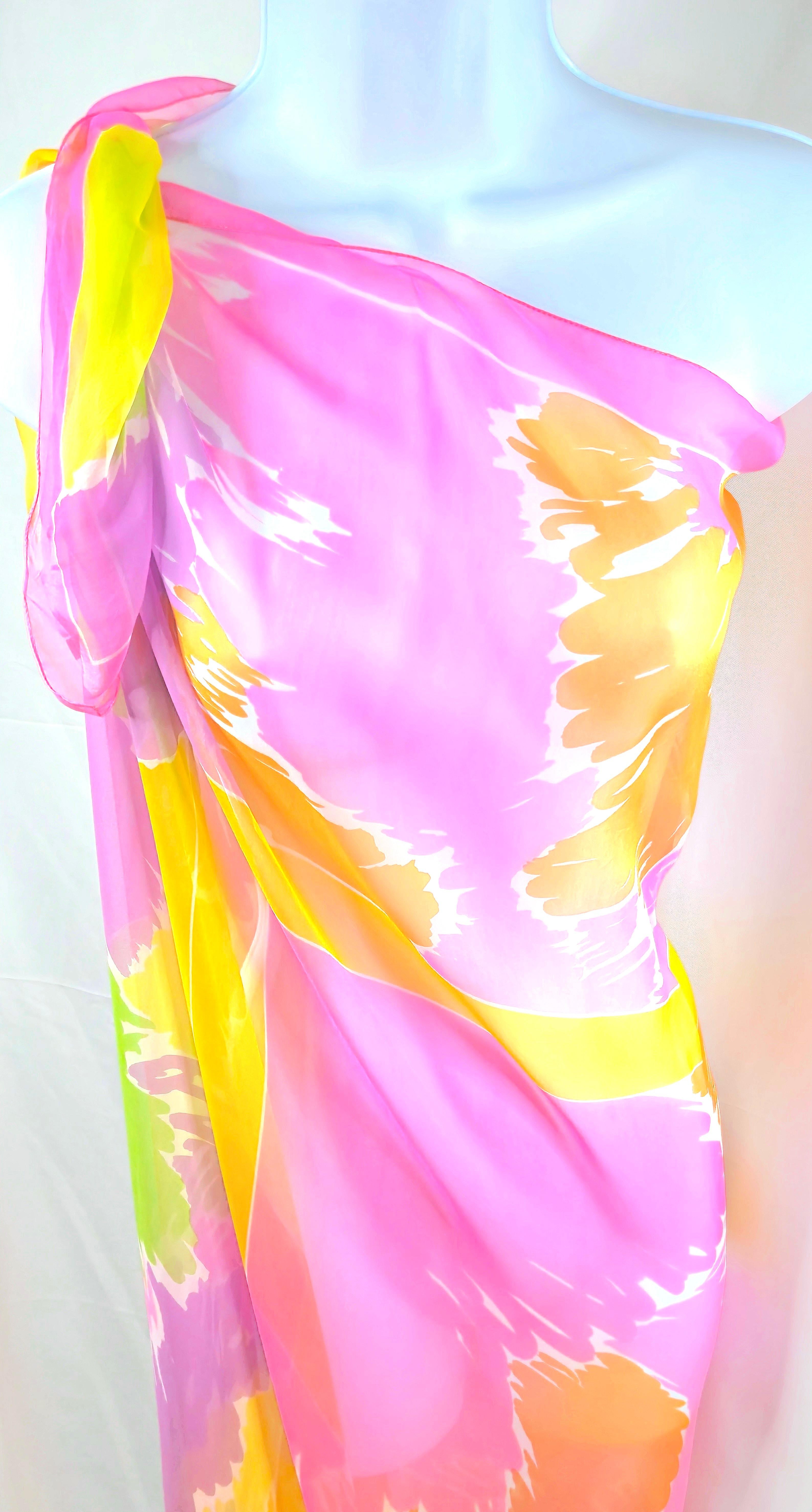 Couture 1960s YSL YvesSaintLaurent Abstract Sheer Silk CrepeDeChine Pareo Cape im Angebot 3