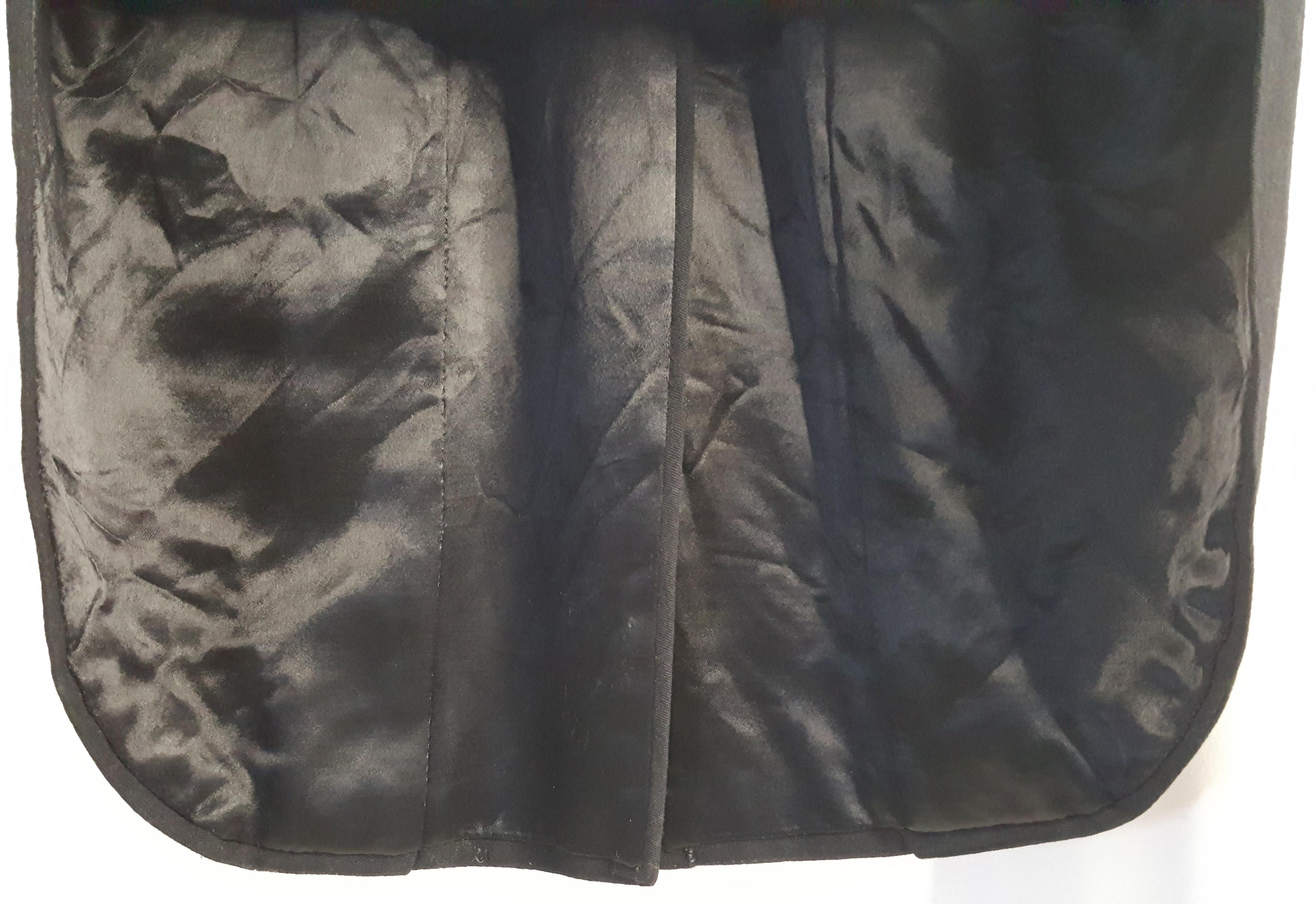 Couture Antique Tuxedo Wool Ribbed&QuiltedSatin FullyLined&Padded Black Tailcoat For Sale 6