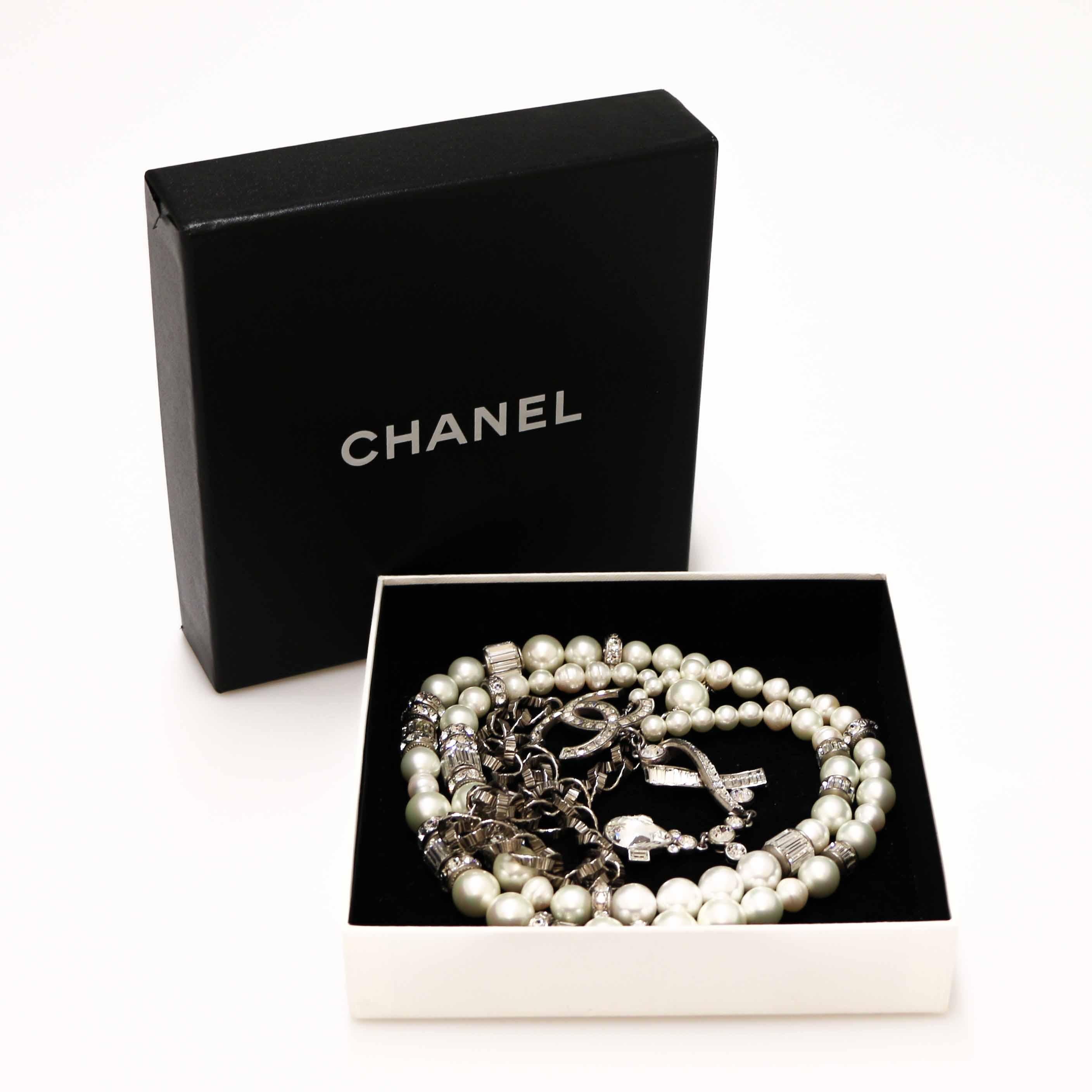 Couture CHANEL Double-Strand Necklace In Excellent Condition For Sale In Paris, FR