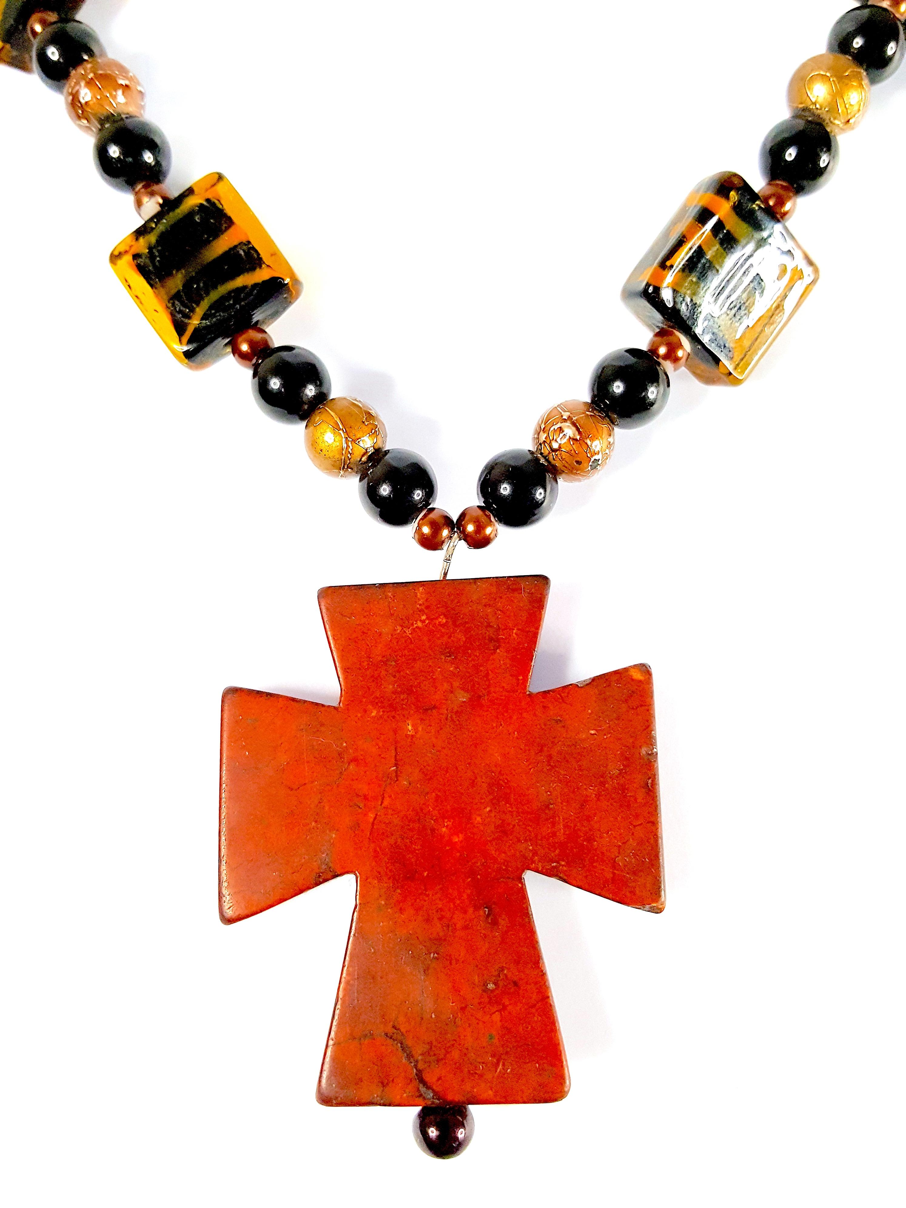 Early20thC ByzantineRedCrossPendant LampworkGlass Galalith SilverToggle Necklace In Good Condition In Chicago, IL