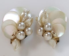 Orecchini a clip Couture Chanel fine anni '20 MadeInFrance con fili di perle e vetro lavorato