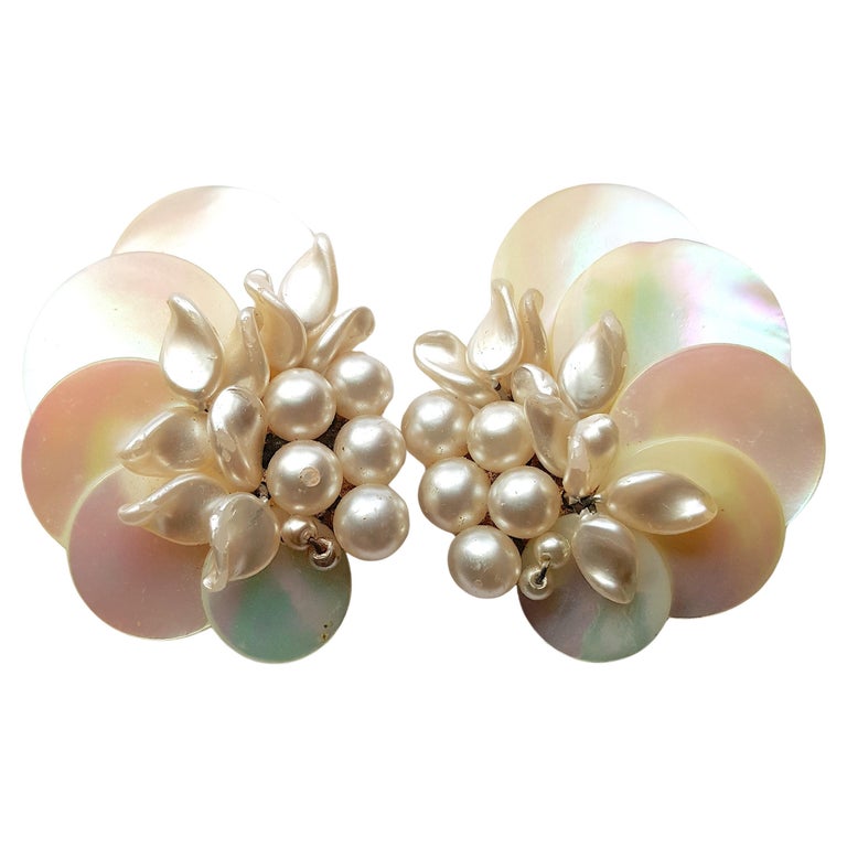 Boucles D'oreilles Vintage Années 80 - Métal Argenté Avec Perle Et Couture - Occasion