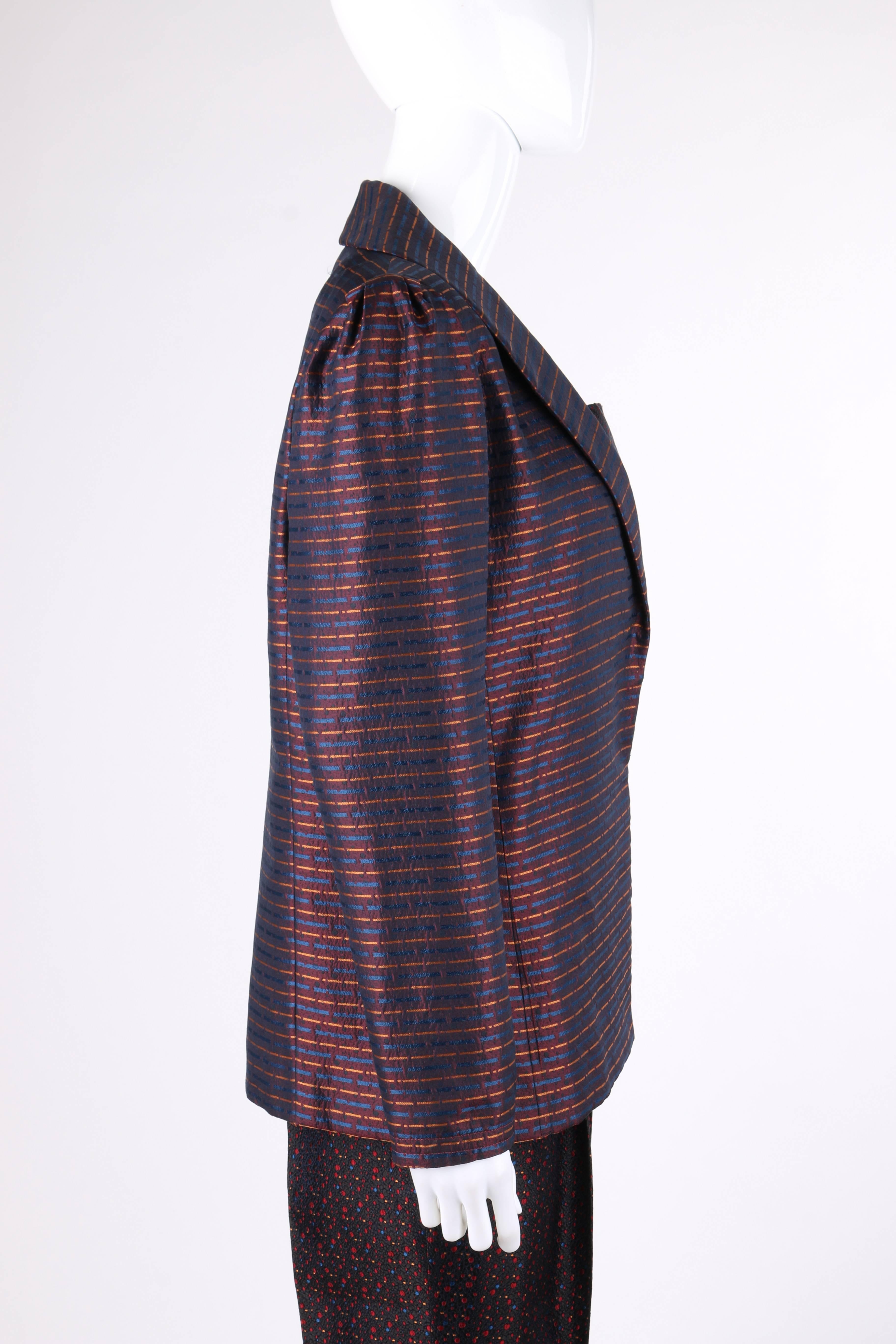 Couture IRENE GALITZINE c.1960's Dreiteiliger Anzug aus Seidenbrokat, Blazer mit Gürtel (Schwarz) im Angebot