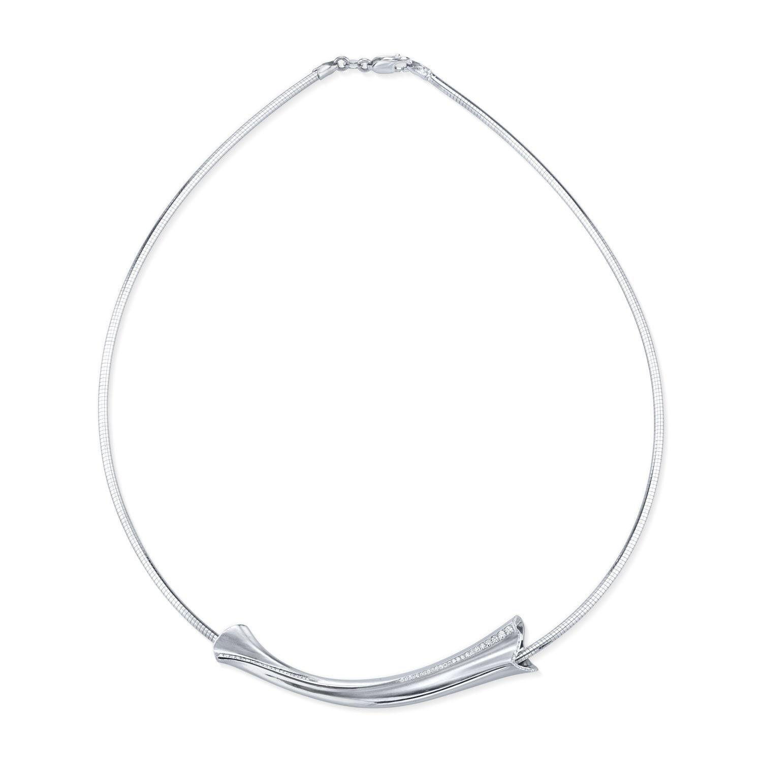 0.63 Carats Pavé Diamonds Couture Sculptural Contemporary Tube Platinum Necklace For Sale 3
