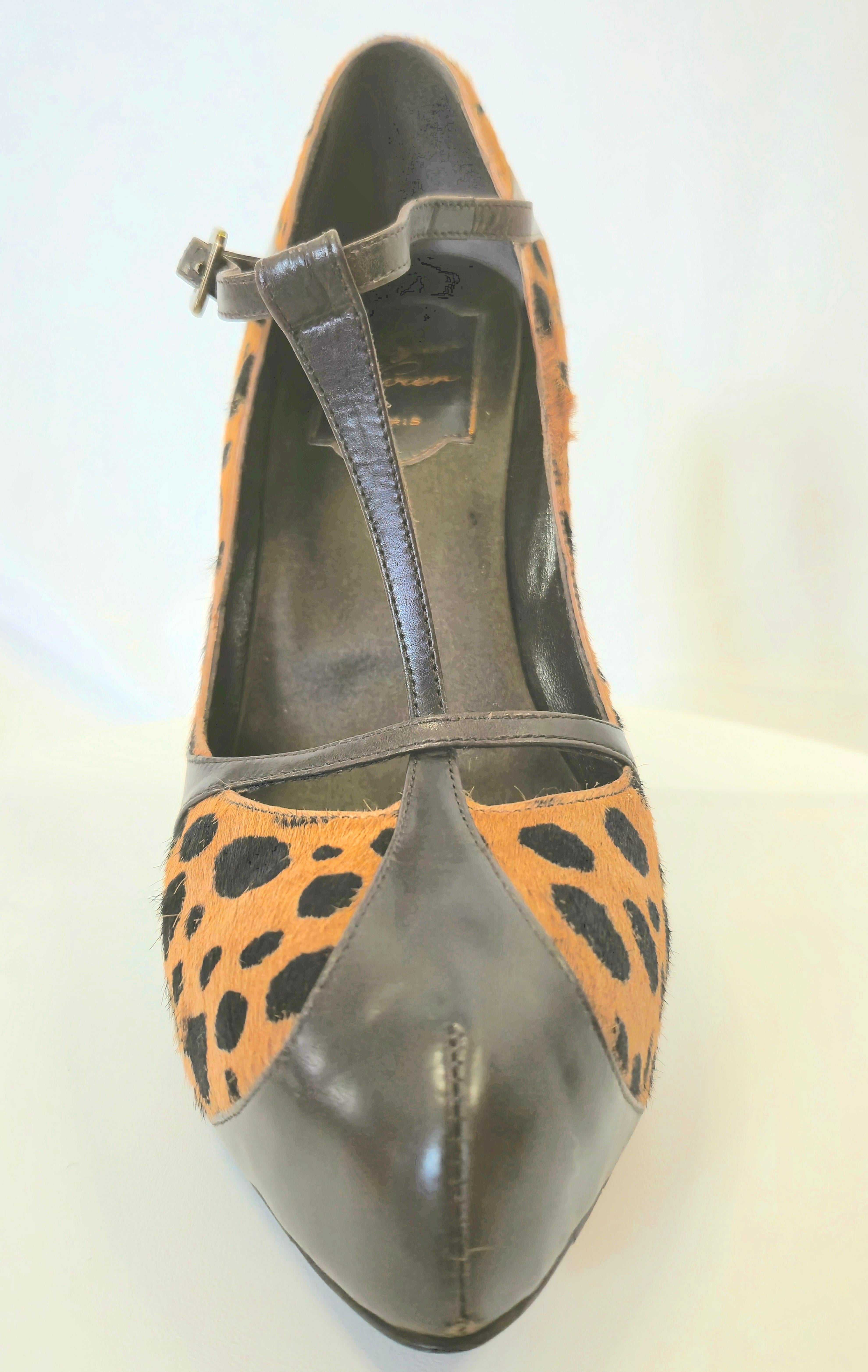 Couture Roger Vivier Paris metà anni 2000 Pumps a spillo in pelle e capelli grossi in vendita 4