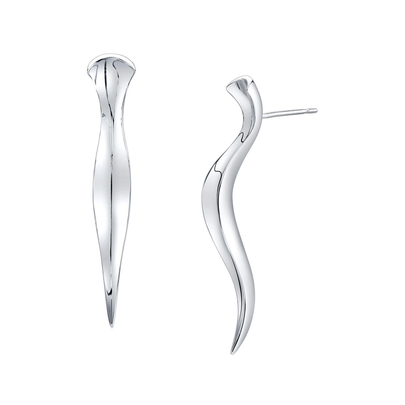 Couture Sculptural Contemporary, Long Pointed Earrings in 18K White Gold For Sale 2