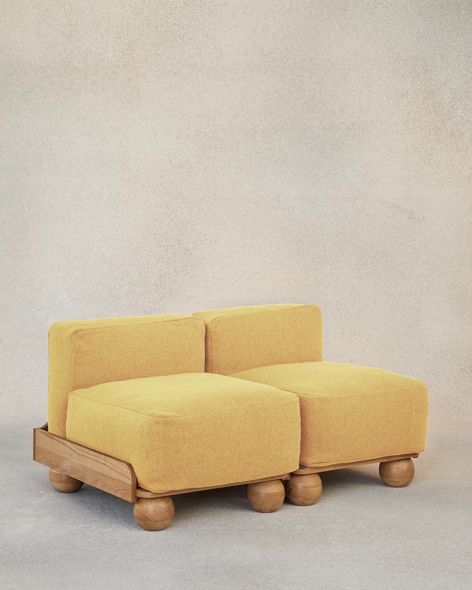 The Cove Slipper is a pared back armless seat designed to stand alone or join its modular family: combined into a sofa of any length or paired with the Cove Footstool to make a chaise lounge.

Like its Cove siblings, the Sipper reveals all its