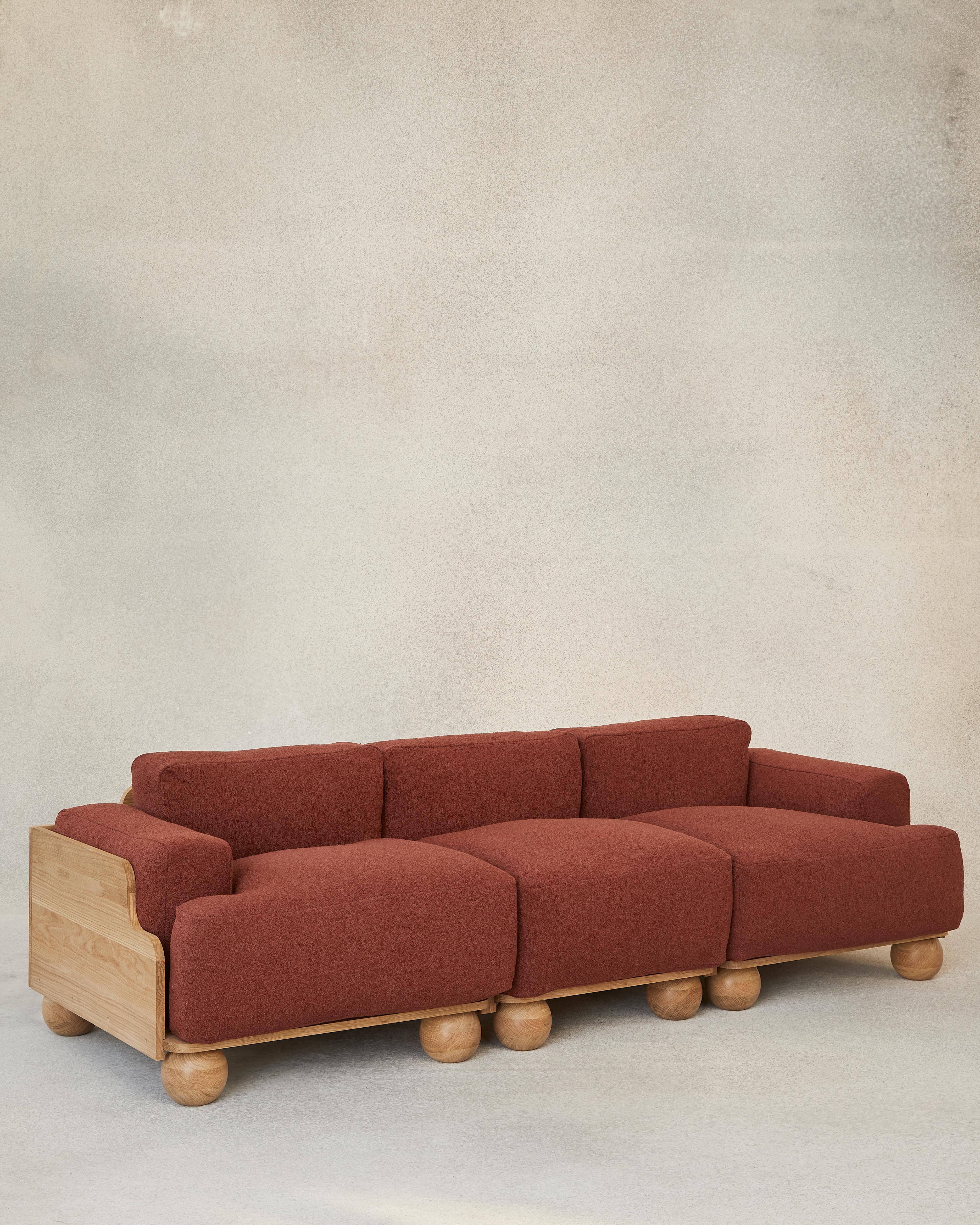 The Cove Sofa’s adapts to any interior environment and beckons to be sat in all day. The modular design allows versatile combinations and lengths of two-, three- or more seaters with or without arms. 

Expanses of sculptural solid oak encase the