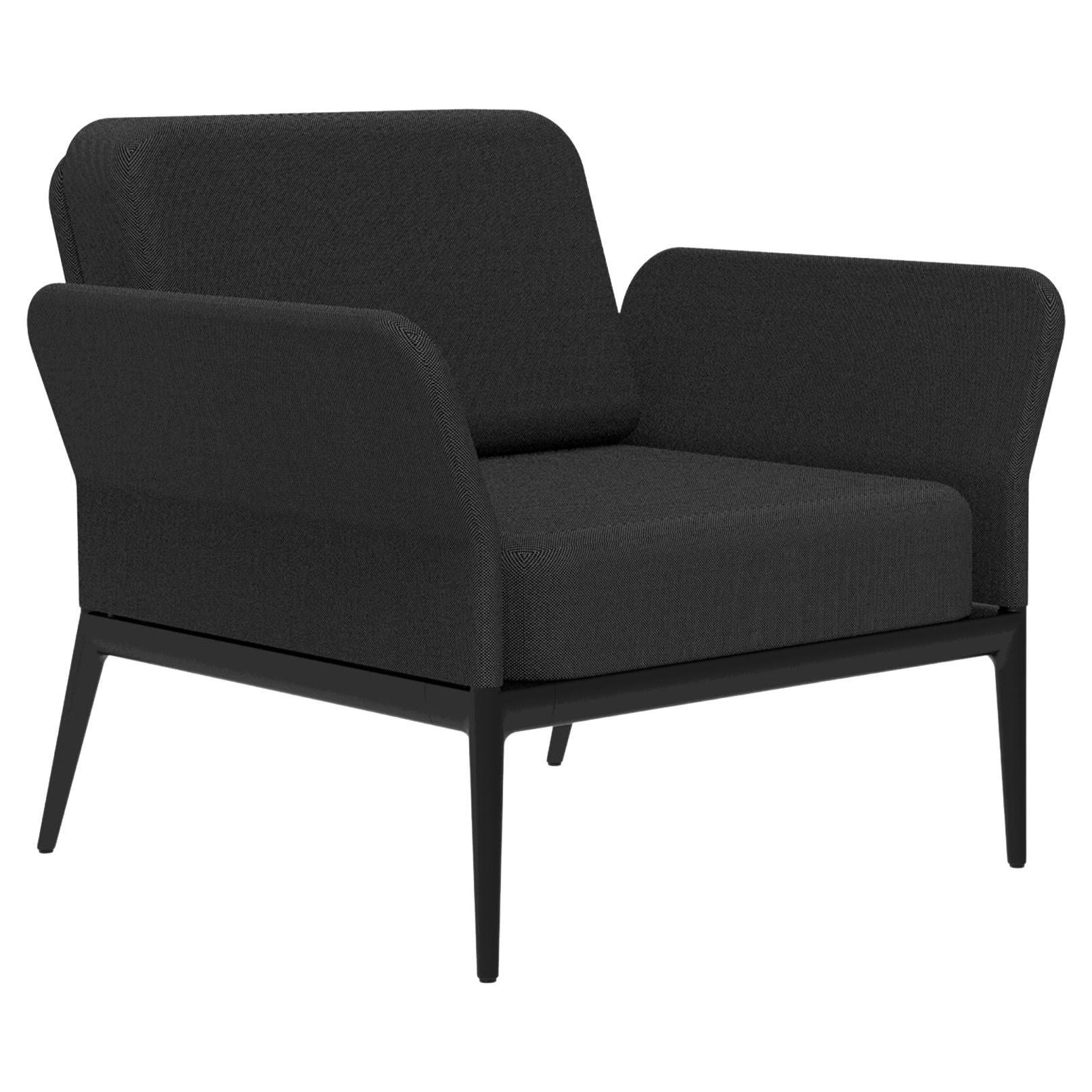 Schwarzer Longue-Stuhl mit Deckel von MOWEE