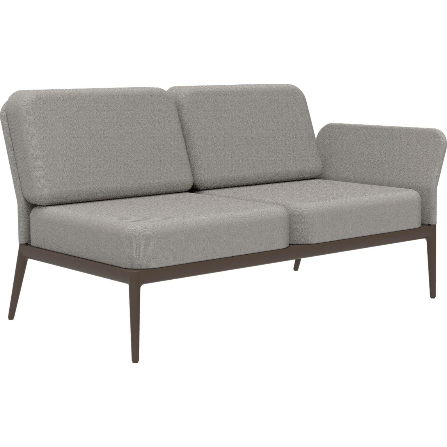 Cover Bronze Double Left Modular Sofa by MOWEE
Dimensions: D83 x W148 x H81 cm (seat height 42 cm)
Material: Aluminum and upholstery.
Weight: 29 kg.
Also available in different colors and finishes. Please contact us.

An unmistakable