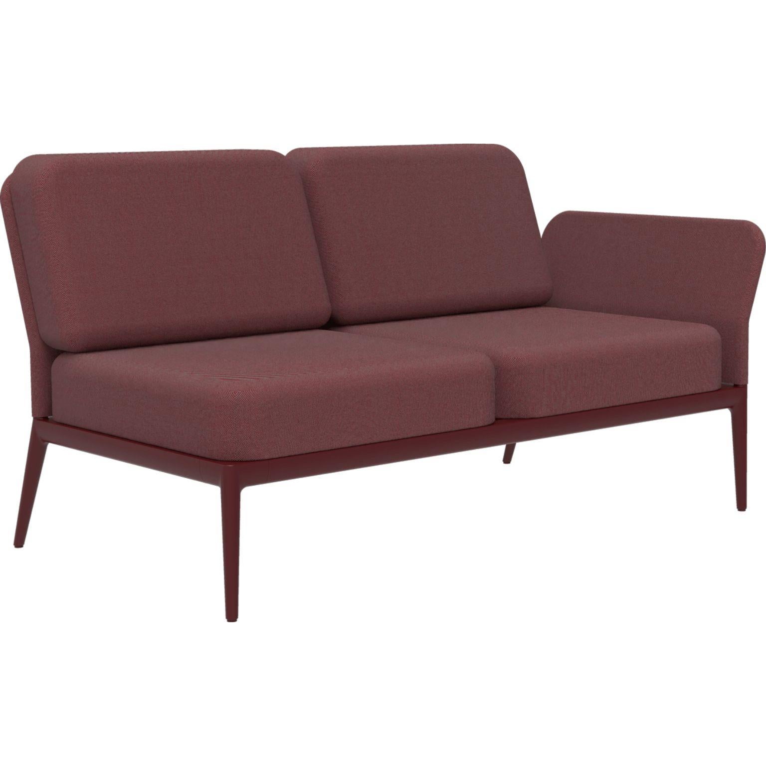Cover Burgundy Double Left Modular Sofa by MOWEE
Dimensions: D83 x W148 x H81 cm (seat height 42 cm)
Material: Aluminum and upholstery.
Weight: 29 kg.
Also available in different colors and finishes. Please contact us.

An unmistakable
