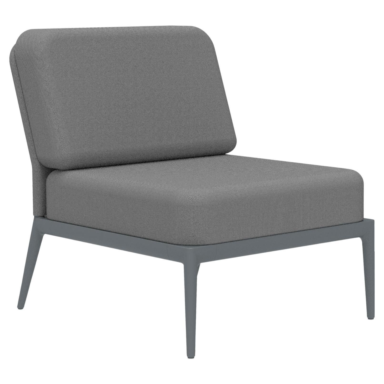 Modulares Sofa mit Deckel in Grau von MOWEE im Angebot