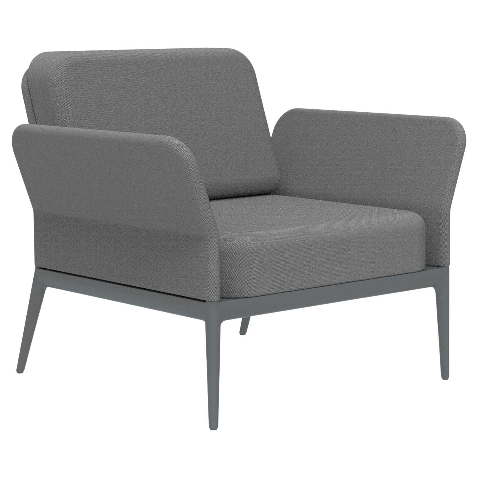 Cover Grey Longue Chair by Mowee For Sale
