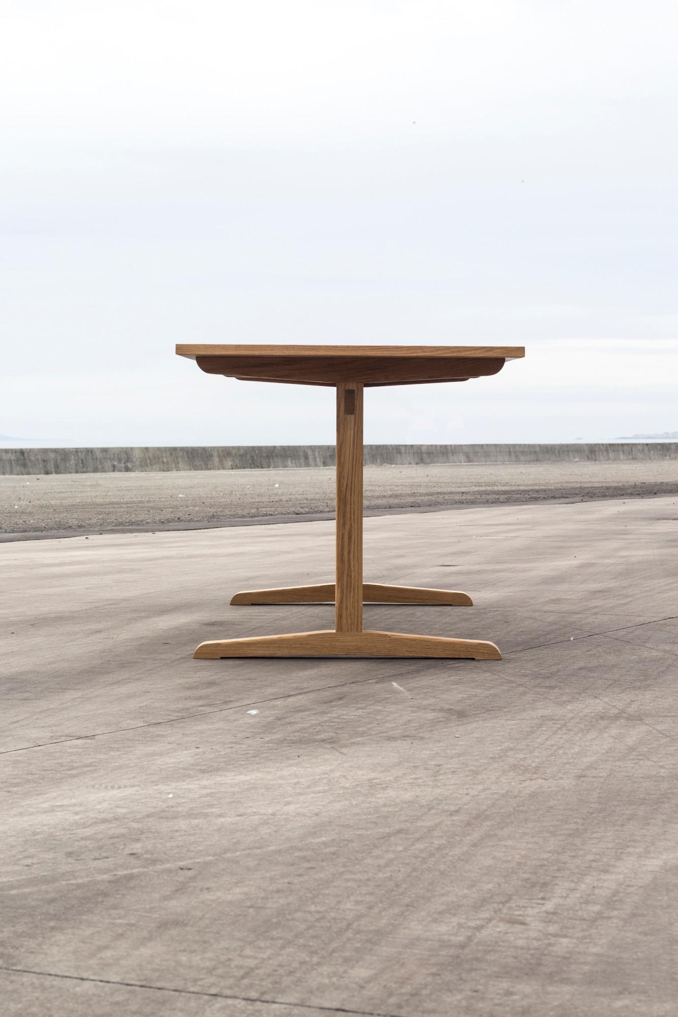 Hand-Crafted Handcrafted Shaker-Inspired Hancock Dining Table in Oak by Frank Buschmann For Sale