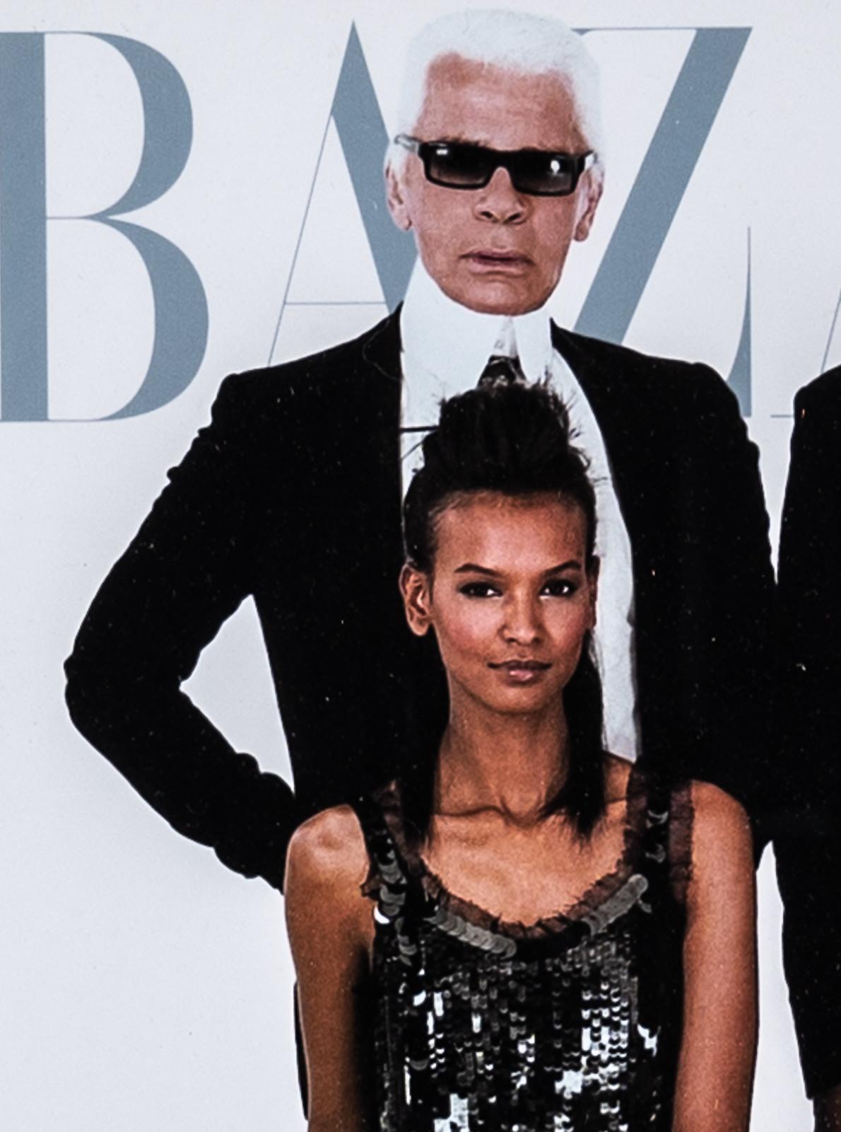 20ième siècle Photo de couverture de Karl Lagerfeld avec des mannequins pour le magazine Bazaar en vente