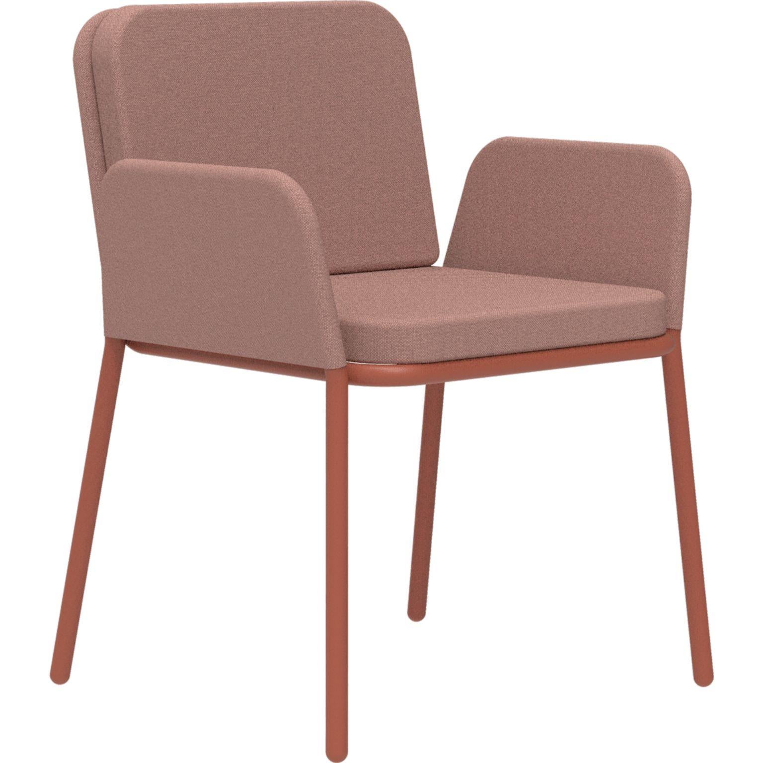 Bezug Lachs-Sessel von Mowee
Abmessungen: T60 x B62 x H83 cm (Sitzhöhe 48 cm)
MATERIAL: Aluminium und Polstermöbel.
Gewicht: 5 kg.
Auch in verschiedenen Farben und Ausführungen erhältlich.

Eine Collection'S, die durch ihre Schönheit und Robustheit
