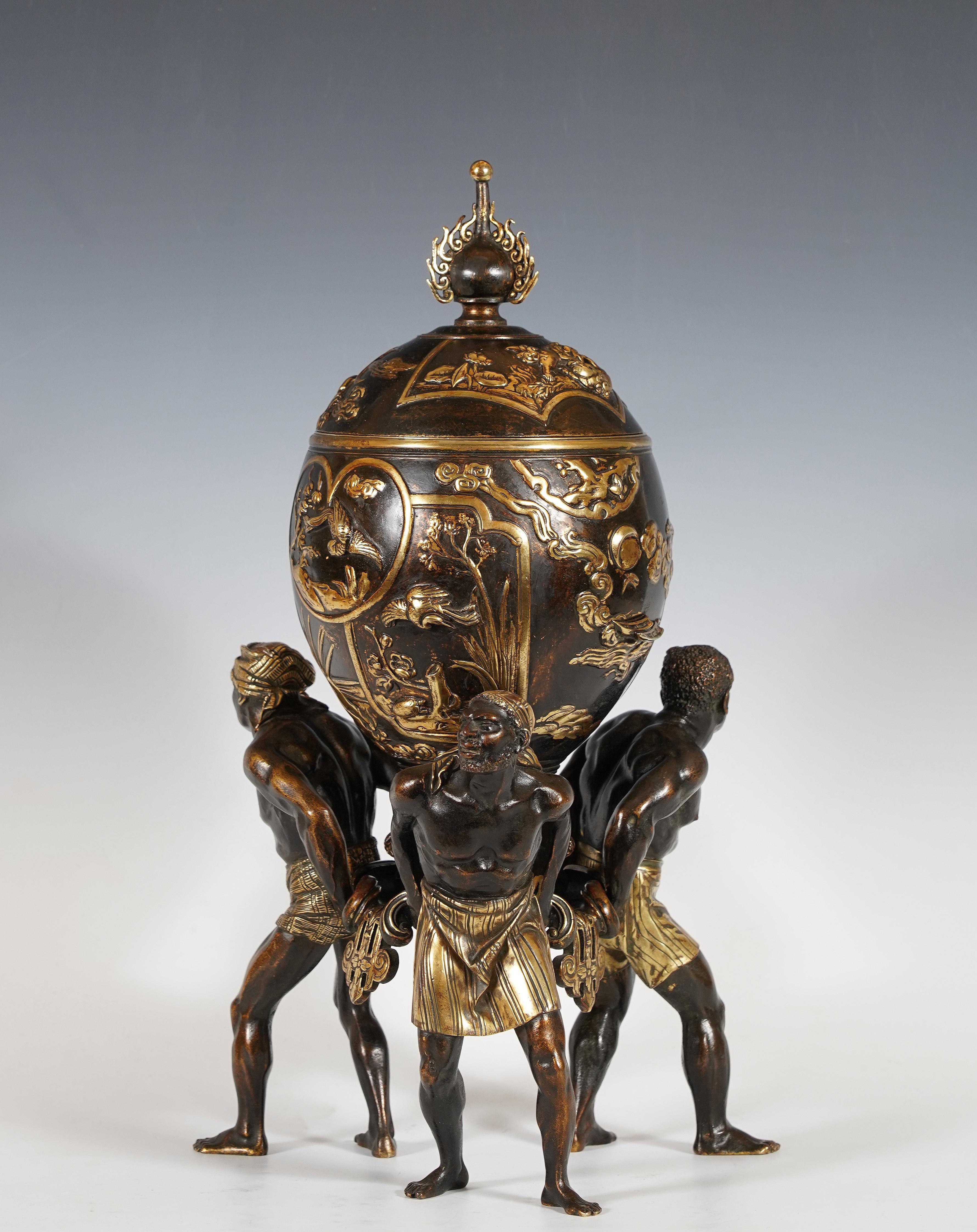 Napoleon III Covered Vase with Atlantes, attr. to A. Giroux, France, circa 1880 For Sale