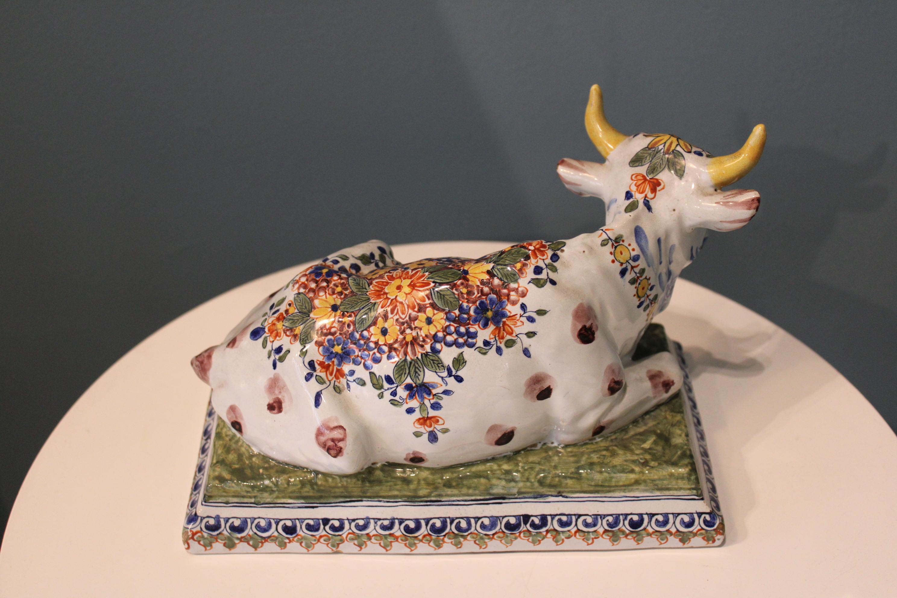 Dutch Cow attributed to Delft earthenware, 18th century For Sale