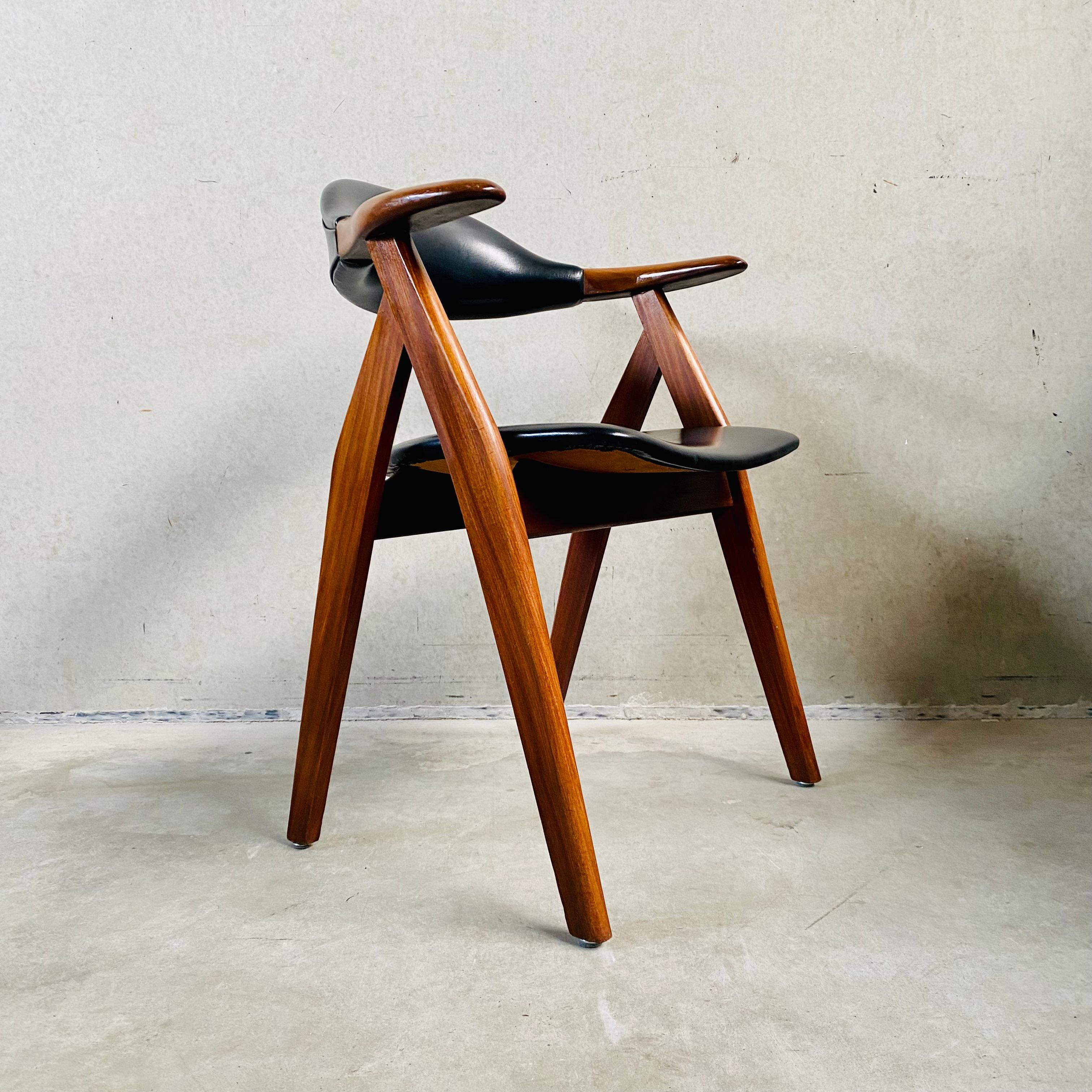 Cow Horn Chair by Tijsseling Meubelfabriek, Netherlands 1960 For Sale 5
