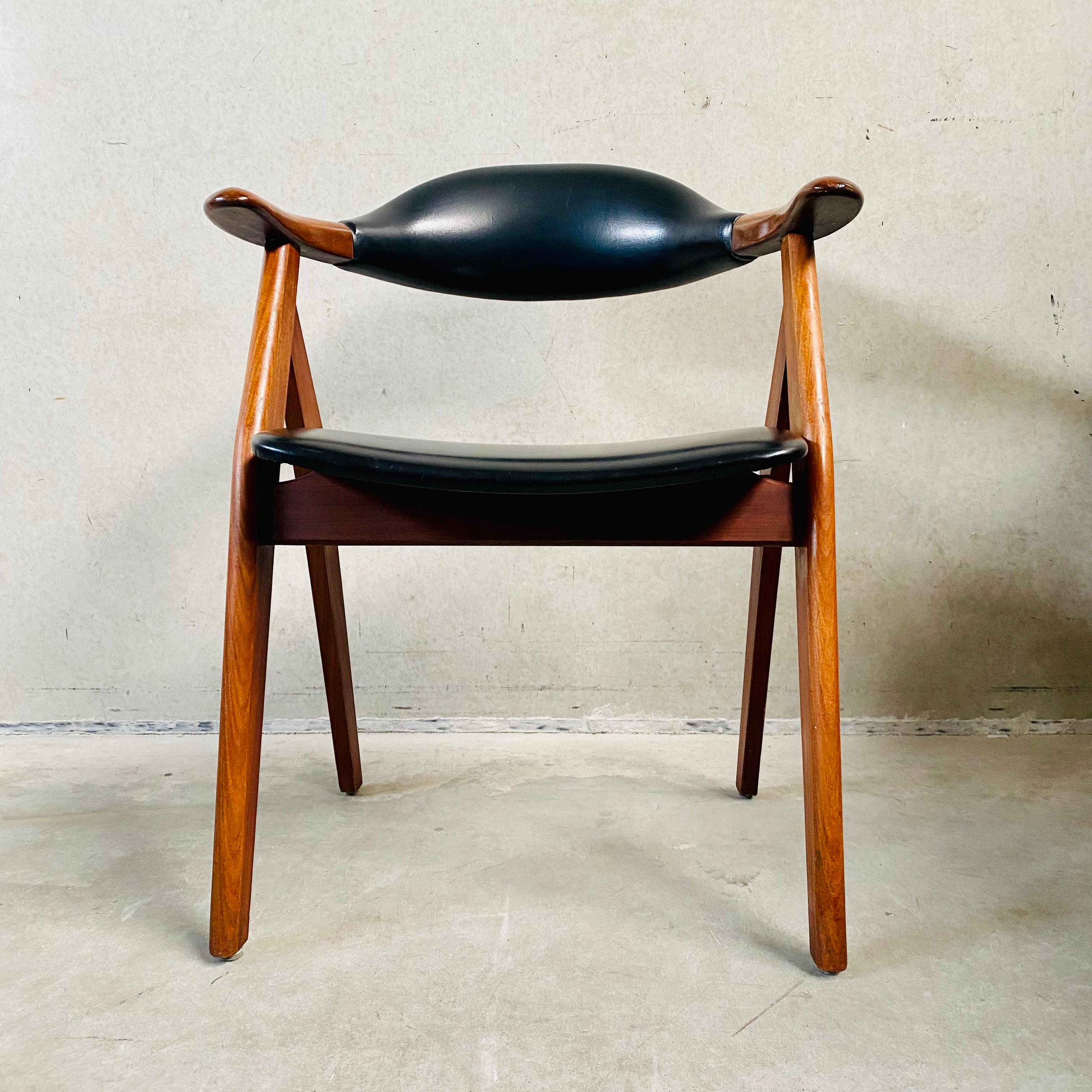 Cow Horn Chair by Tijsseling Meubelfabriek, Netherlands 1960 For Sale 6