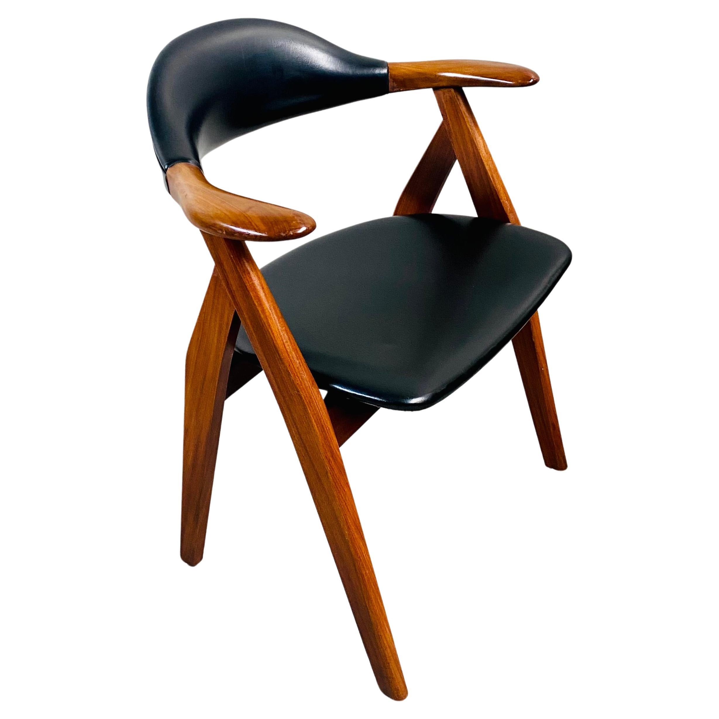 Cow Horn Chair by Tijsseling Meubelfabriek, Netherlands 1960 For Sale