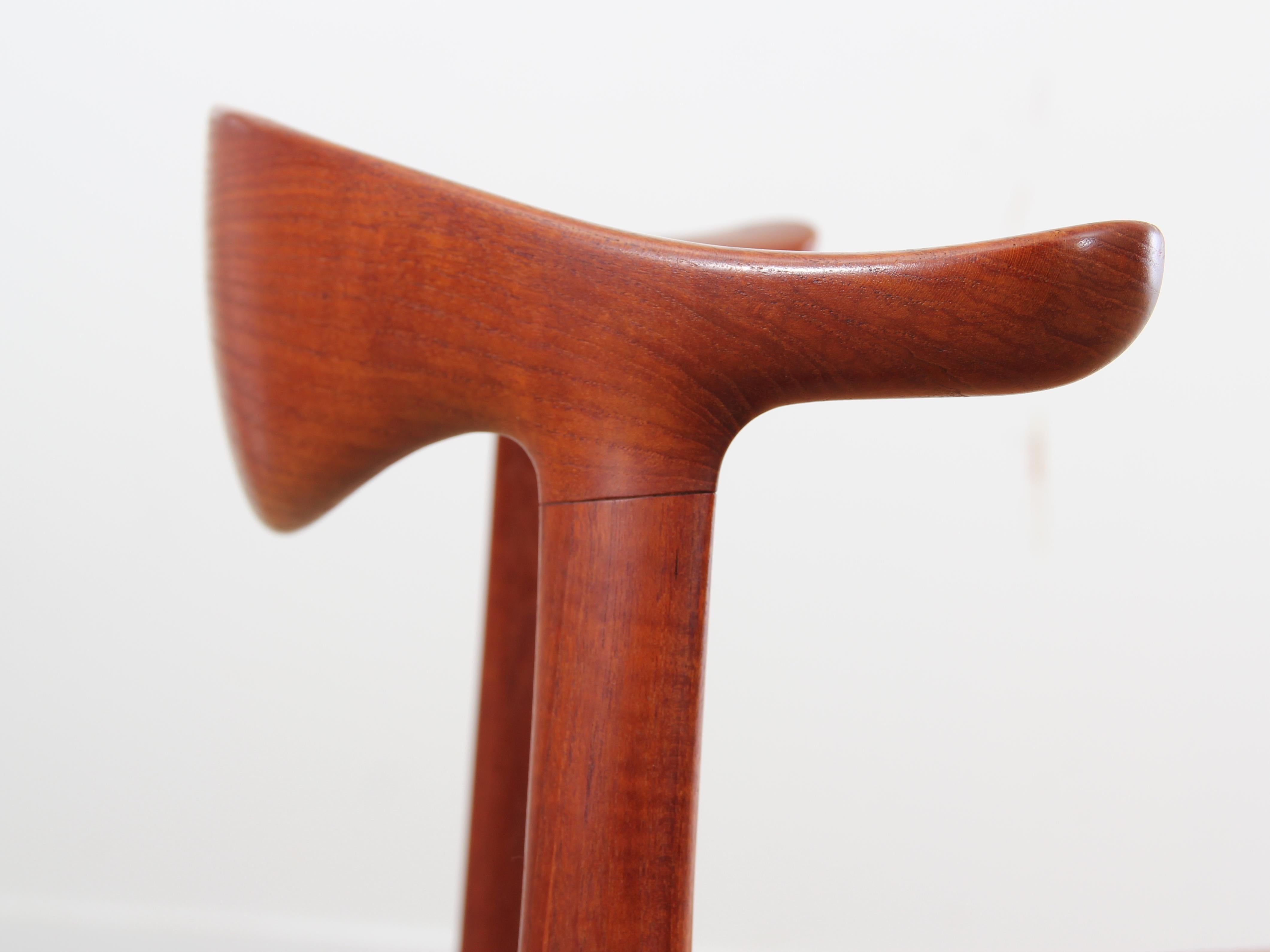 Mid-20th Century Cow Horn Chair in Teak by Hans Wegner for Johannes Hansen For Sale