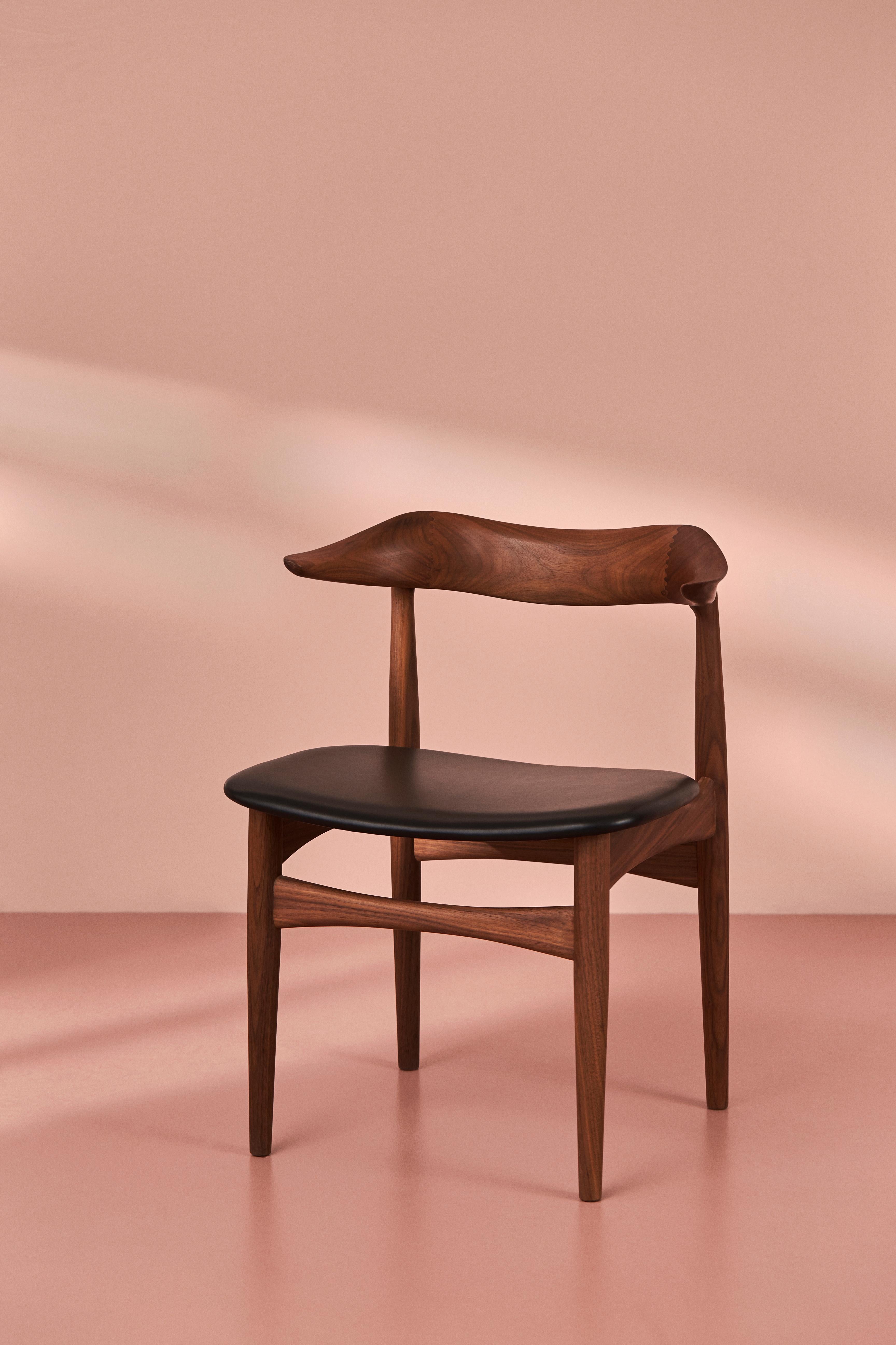 Cow Horn Walnut Chair, by Knud Færch from Warm Nordic For Sale 9