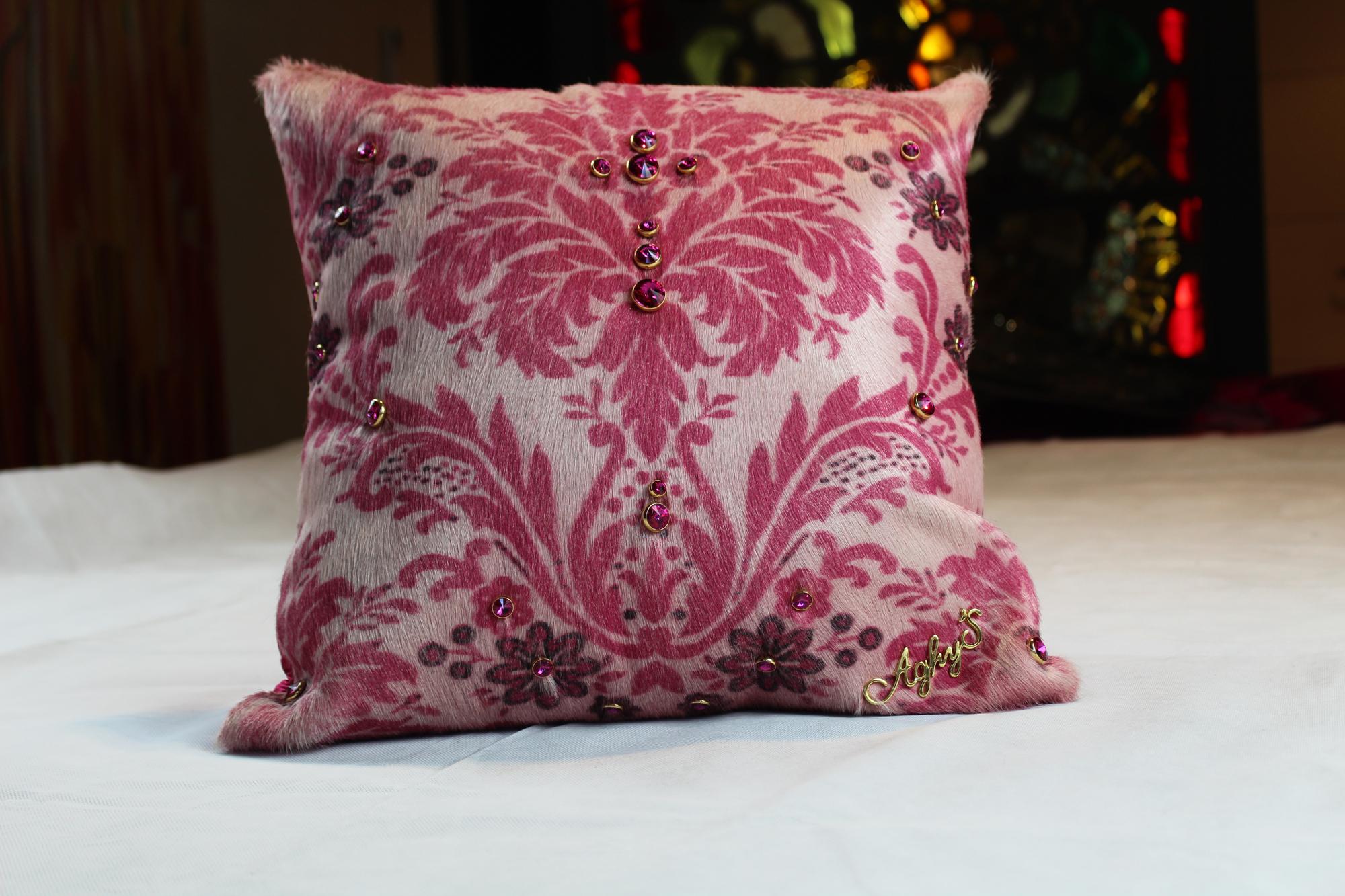 Cow Leather Pink Cushion, Hand-Painted Damask, Original Swarovski, Made in Italy 3