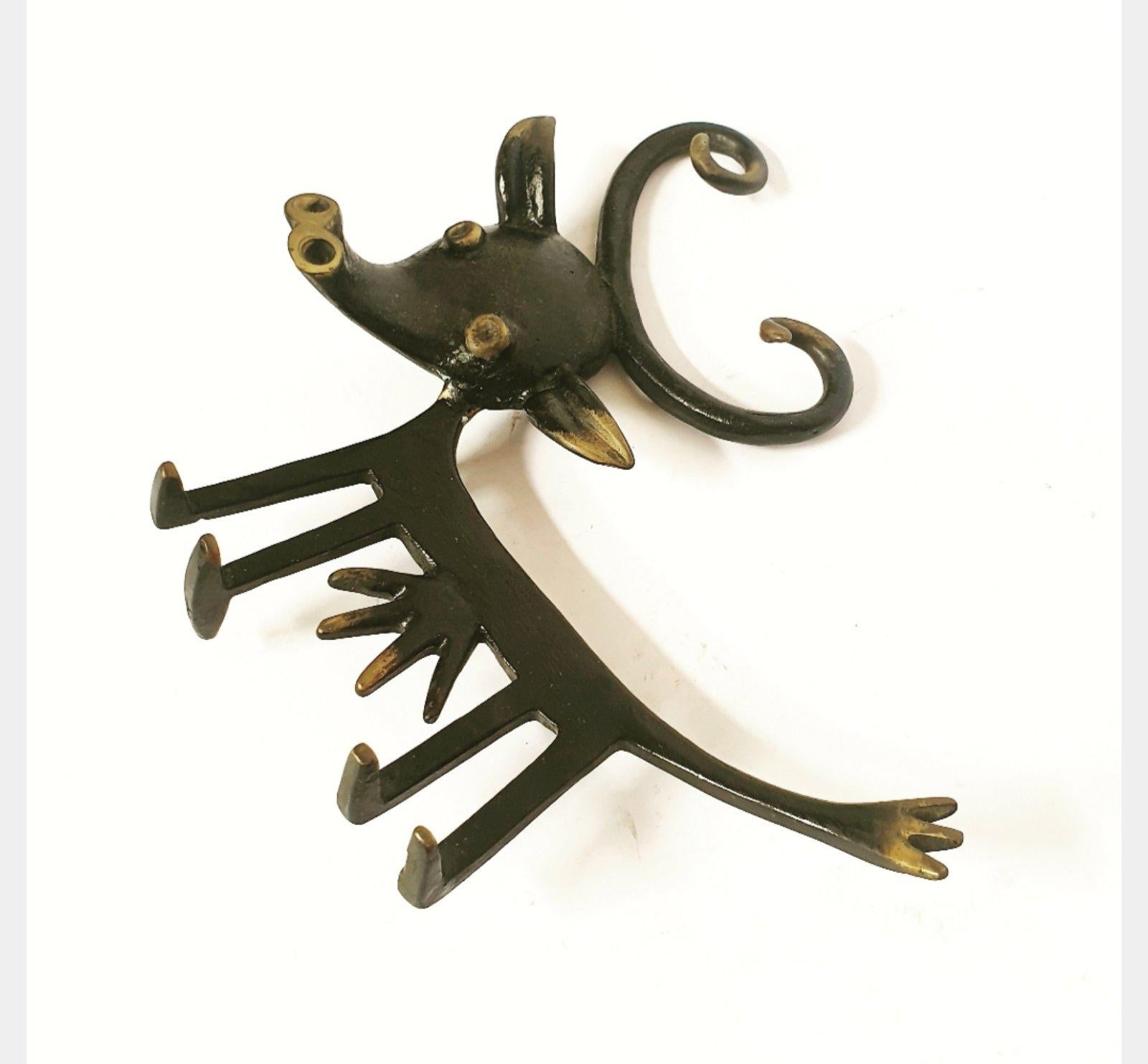 Cow Sculpture Brass Key Hanger Design by Walter Bosse, Hertha Balle Austria 50s For Sale 5