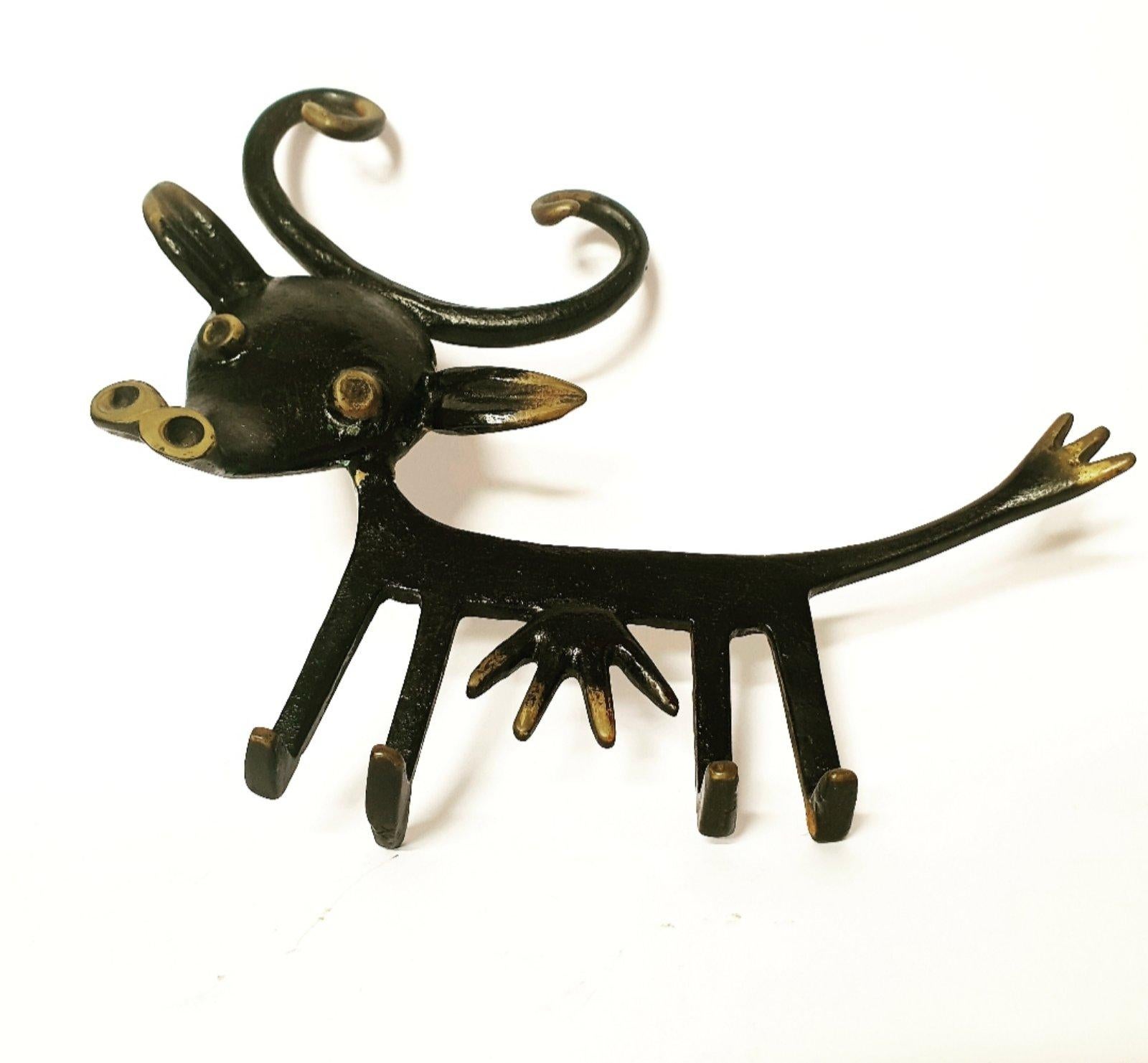 Cow Sculpture Brass Key Hanger Design by Walter Bosse, Hertha Balle Austria 50s For Sale 2