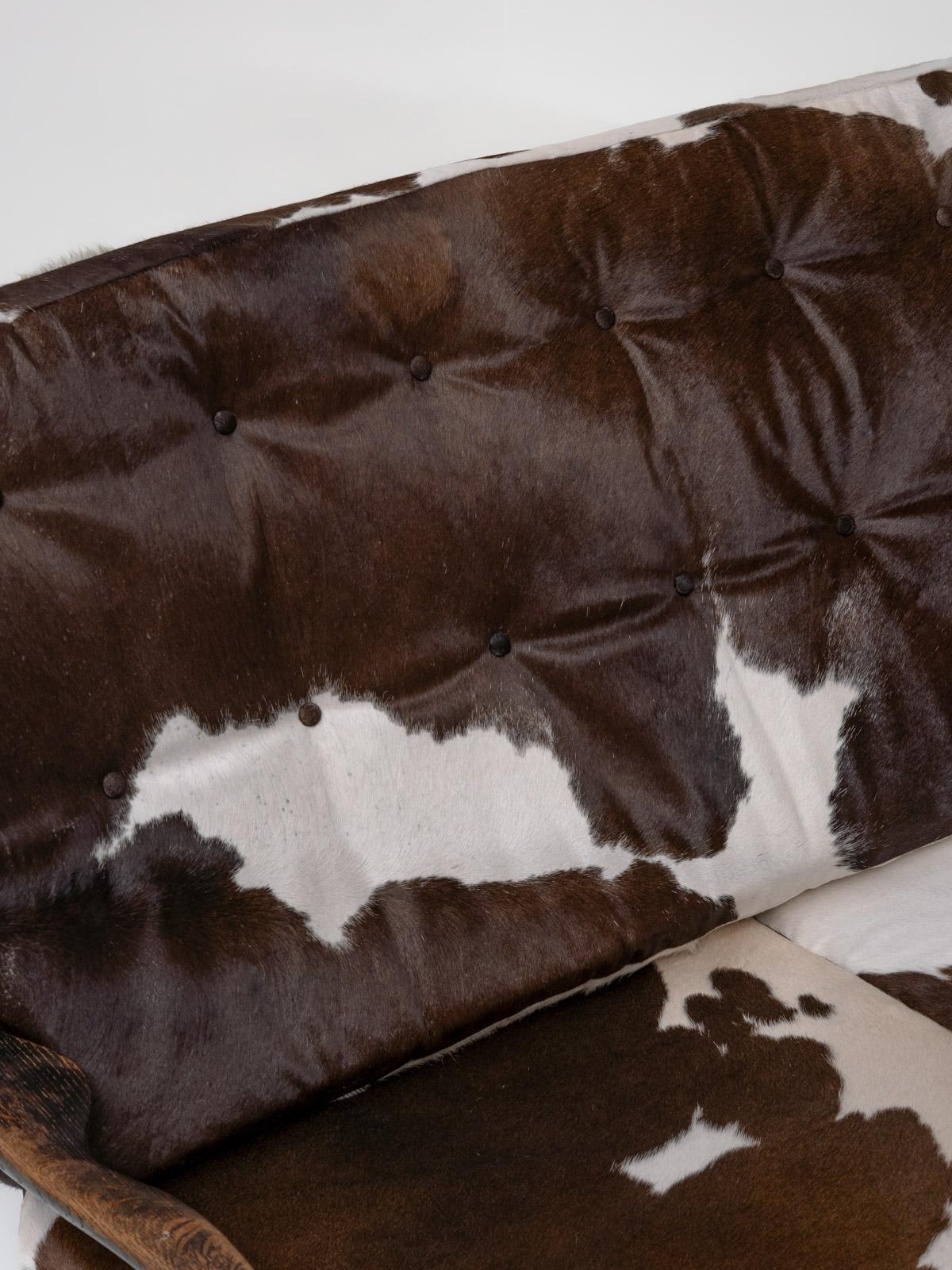Cowhide Juliette Sofa by Guillerme et Chambron, 1960s For Sale 5