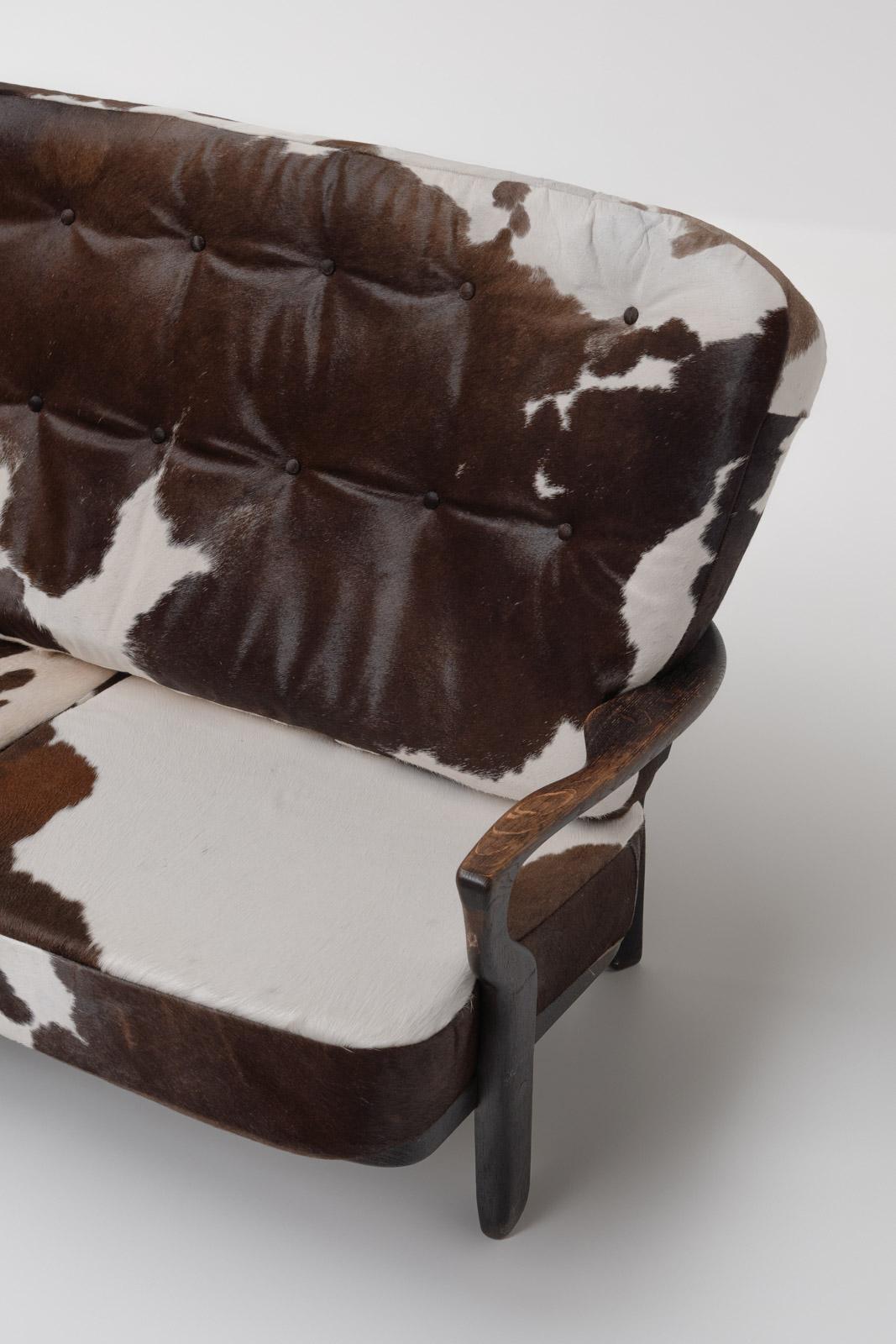 Cowhide Juliette Sofa by Guillerme et Chambron, 1960s For Sale 6