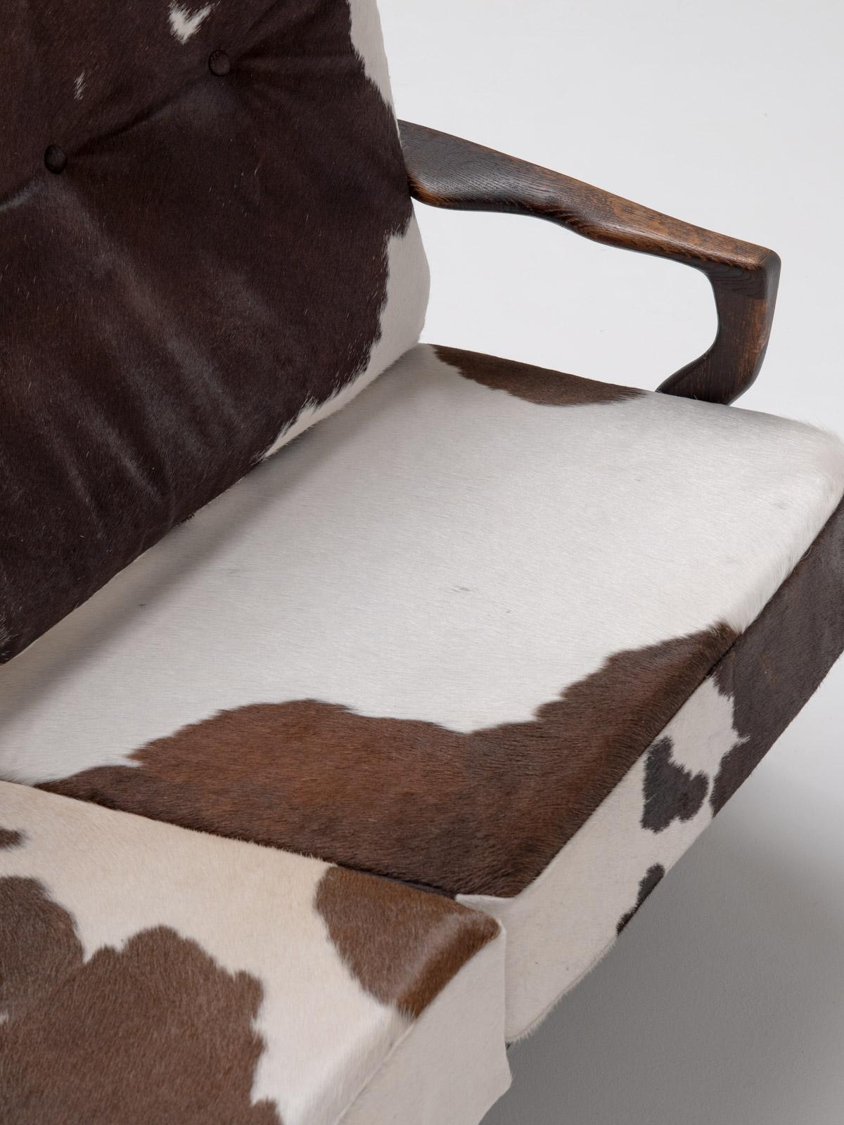 Cowhide Juliette Sofa by Guillerme et Chambron, 1960s For Sale 1