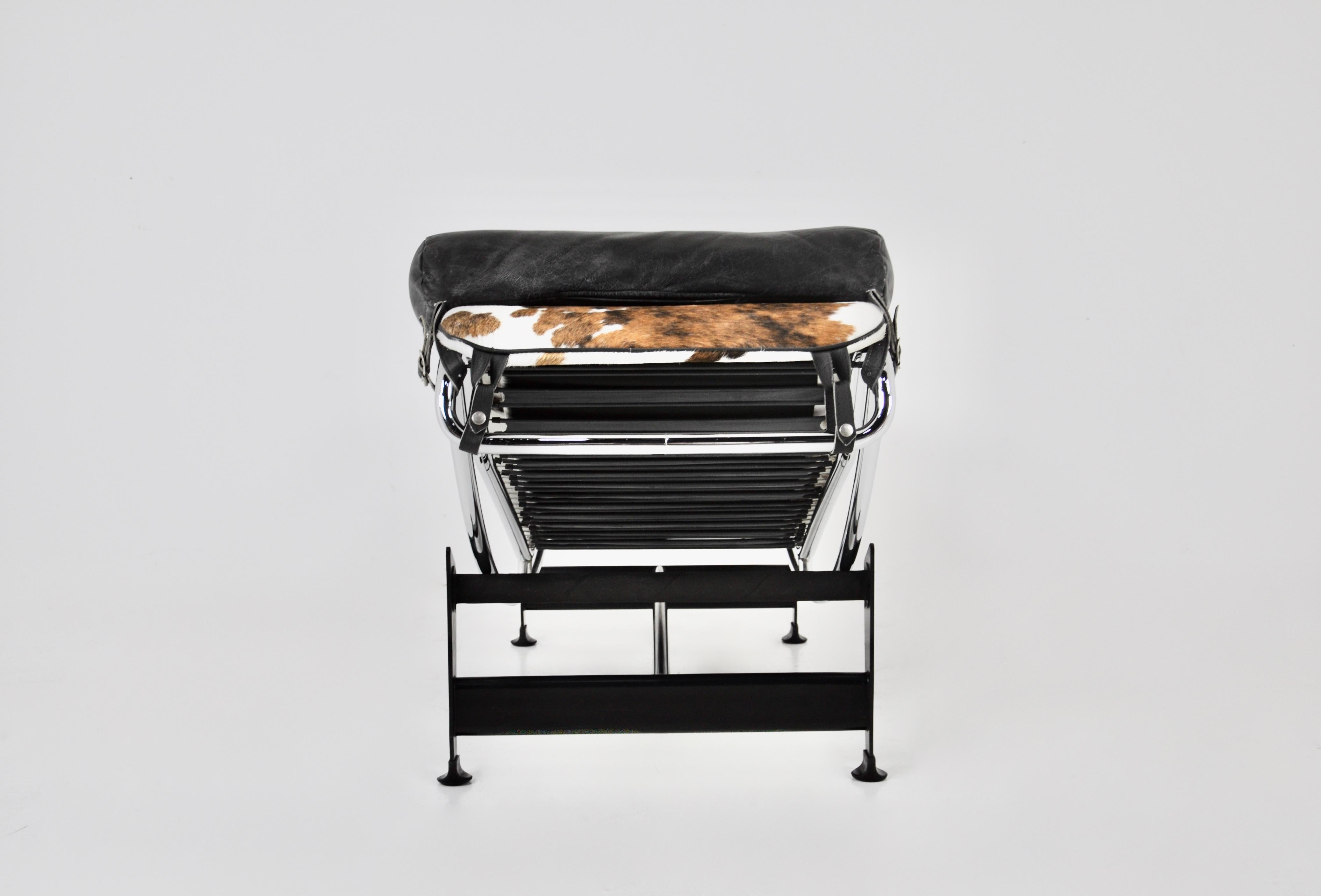 Late 20th Century Cowhide LC4 Lounge Chair by Le Corbusier for Cassina, 1970s