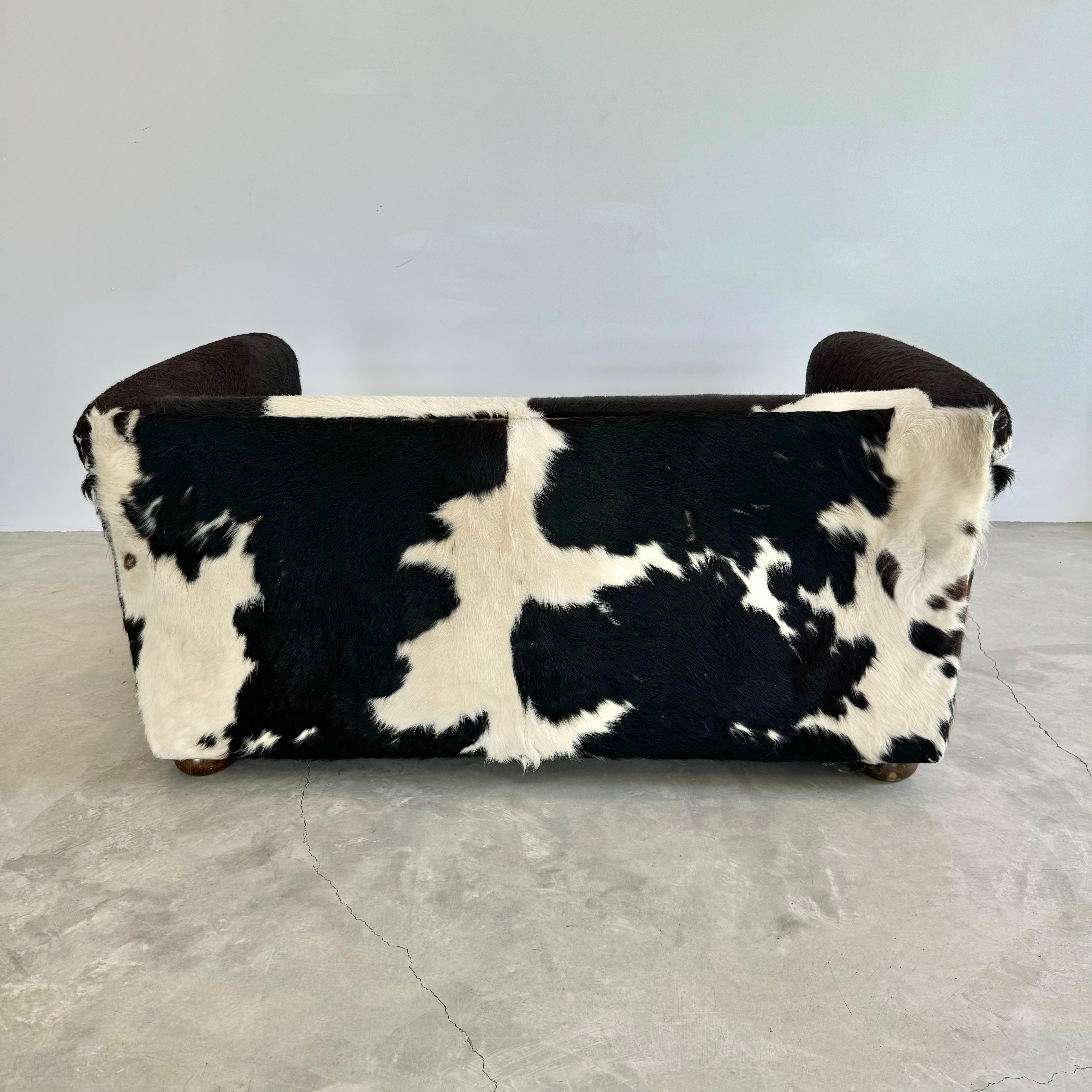 Late 20th Century Cowhide Sofa, 1980s USA For Sale