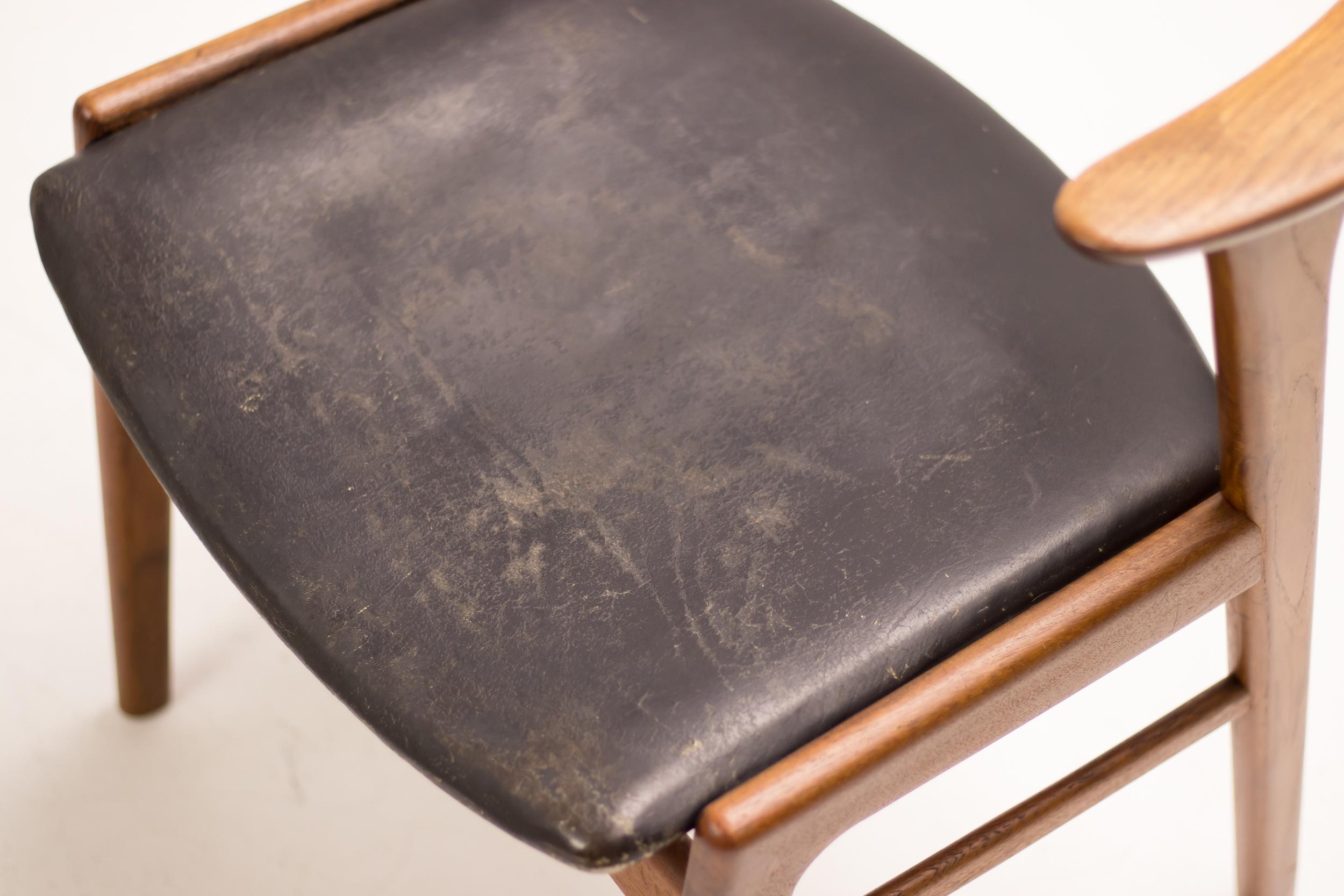 Mid-20th Century Cowhorn Chair