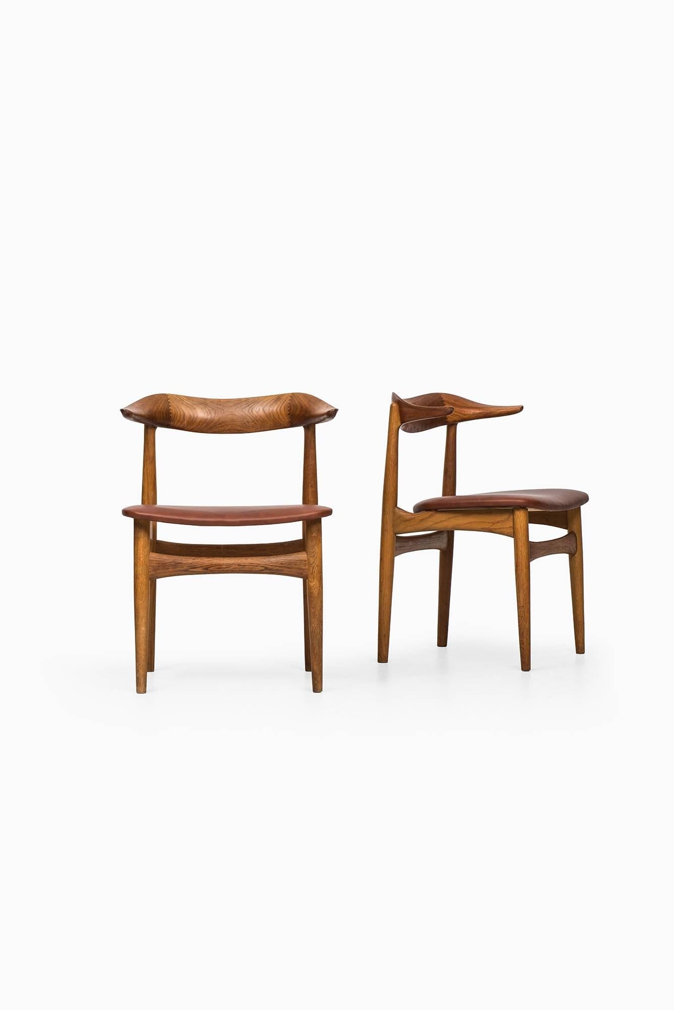 Scandinavian Modern Cowhorn Chairs Designed by Knud Faerch Produced by Slagelse Møbelfabrik