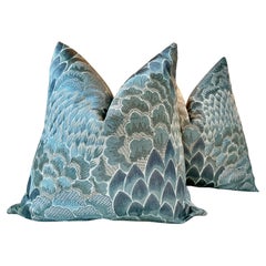 Cowtan and Tout Coromandel in Cloud Blue 22 coussins recouverts de duvet