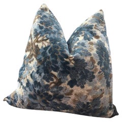 Cuscino Cowtan and Tout "Walden" in Delft con imbottitura in piuma d
oca da 16 pollici