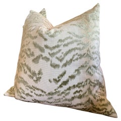 Cowtan & Tout "Rajah" in Sage Kissen - ein 22" Kissen-Paar