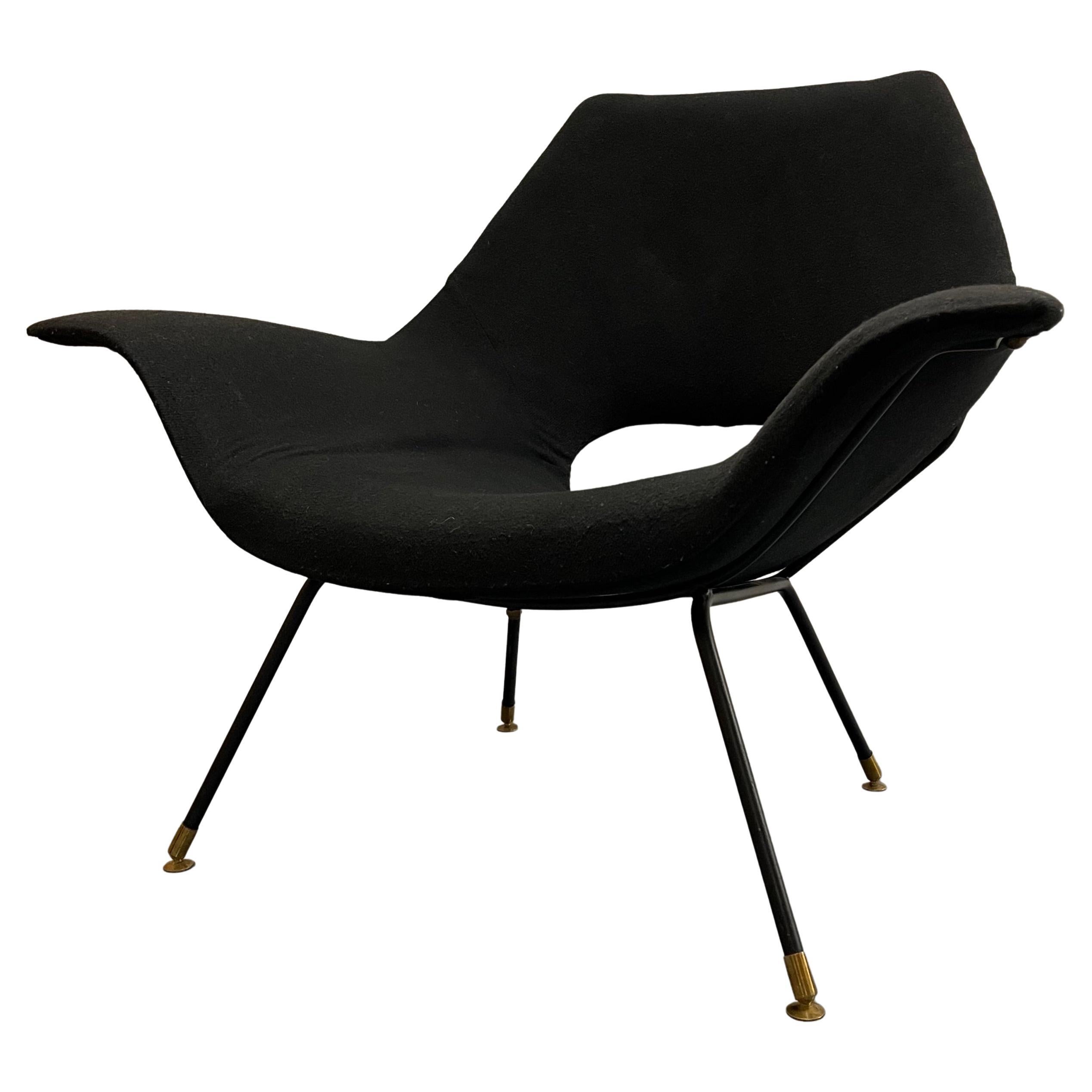Cozy and elegant augusto bozzi armchair - model golden For Sale